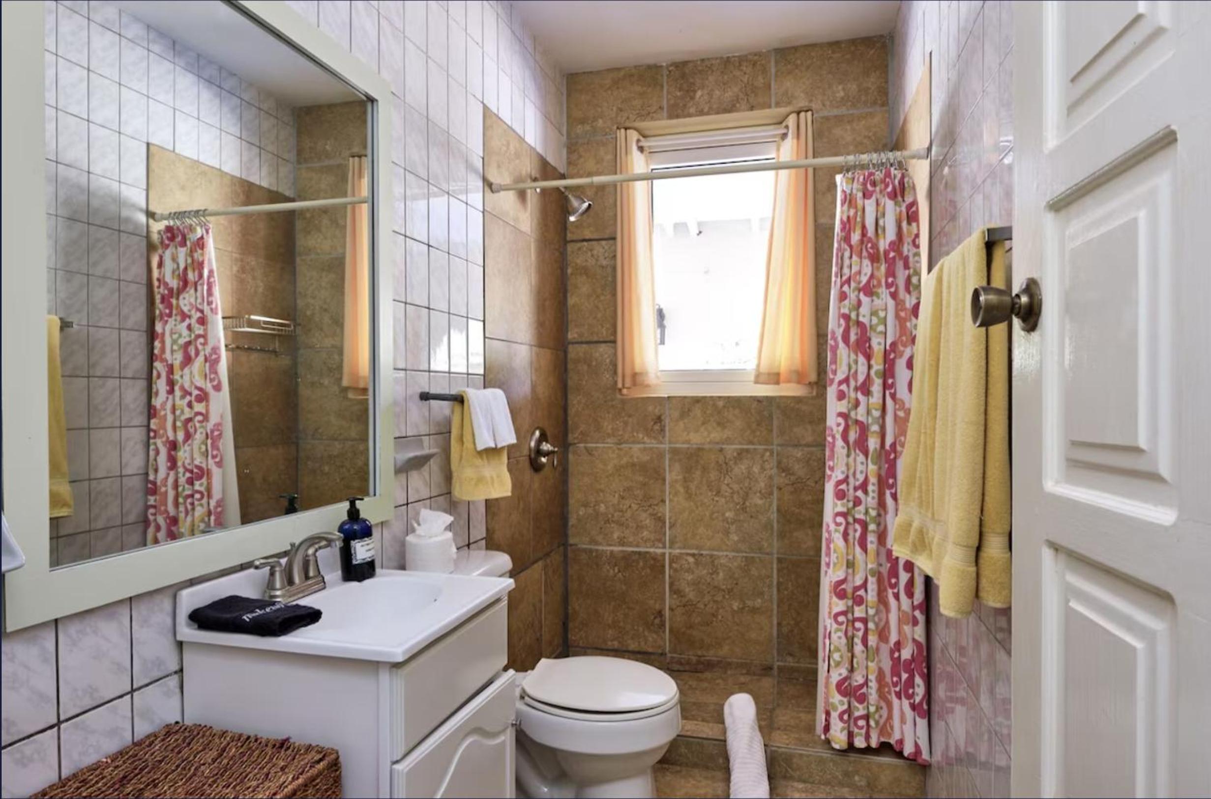 Private Villa with Pool, Close to Beach, Snorkeling! Perfect for Families!