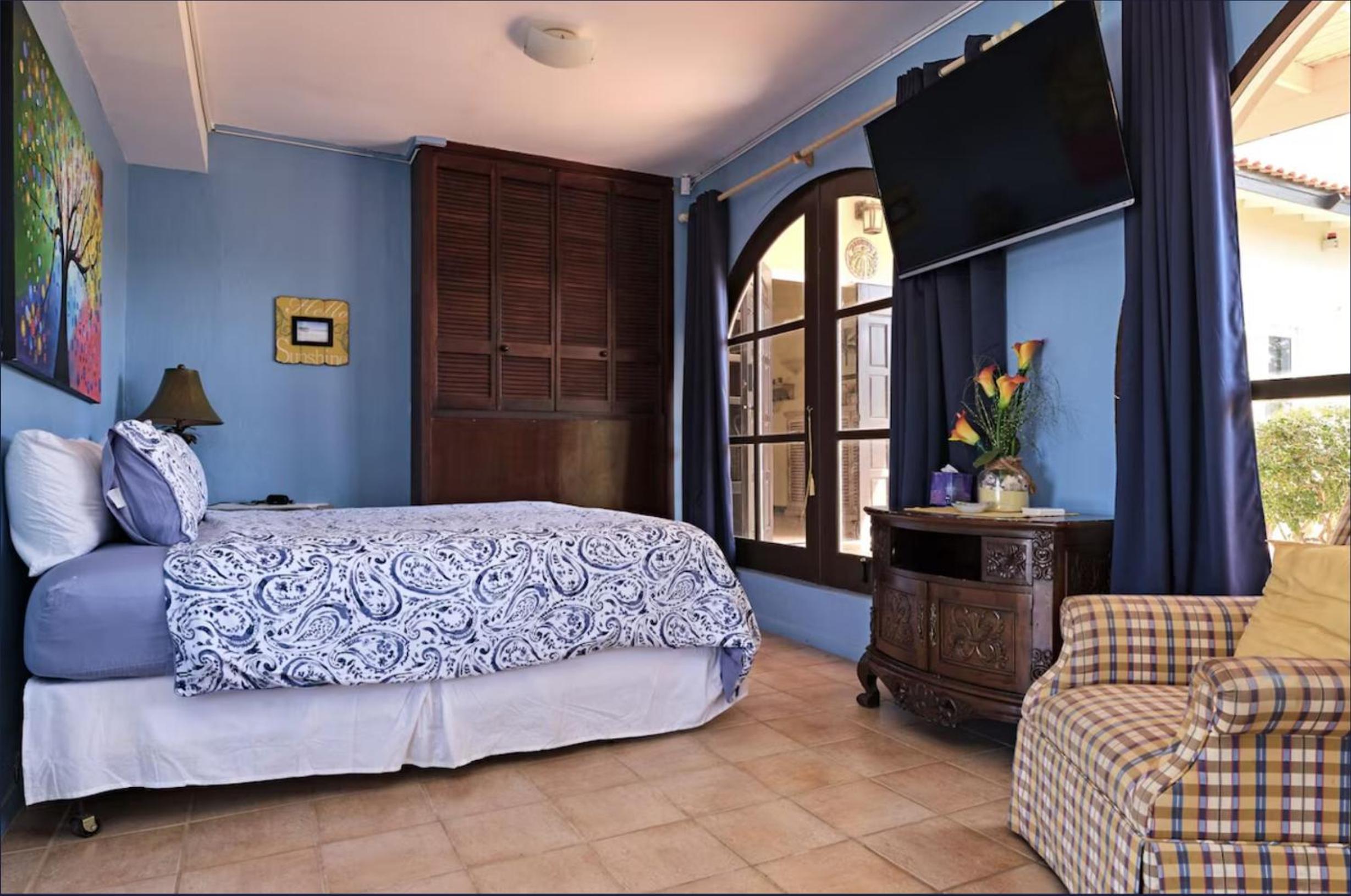 Private Villa with Pool, Close to Beach, Snorkeling! Perfect for Families!