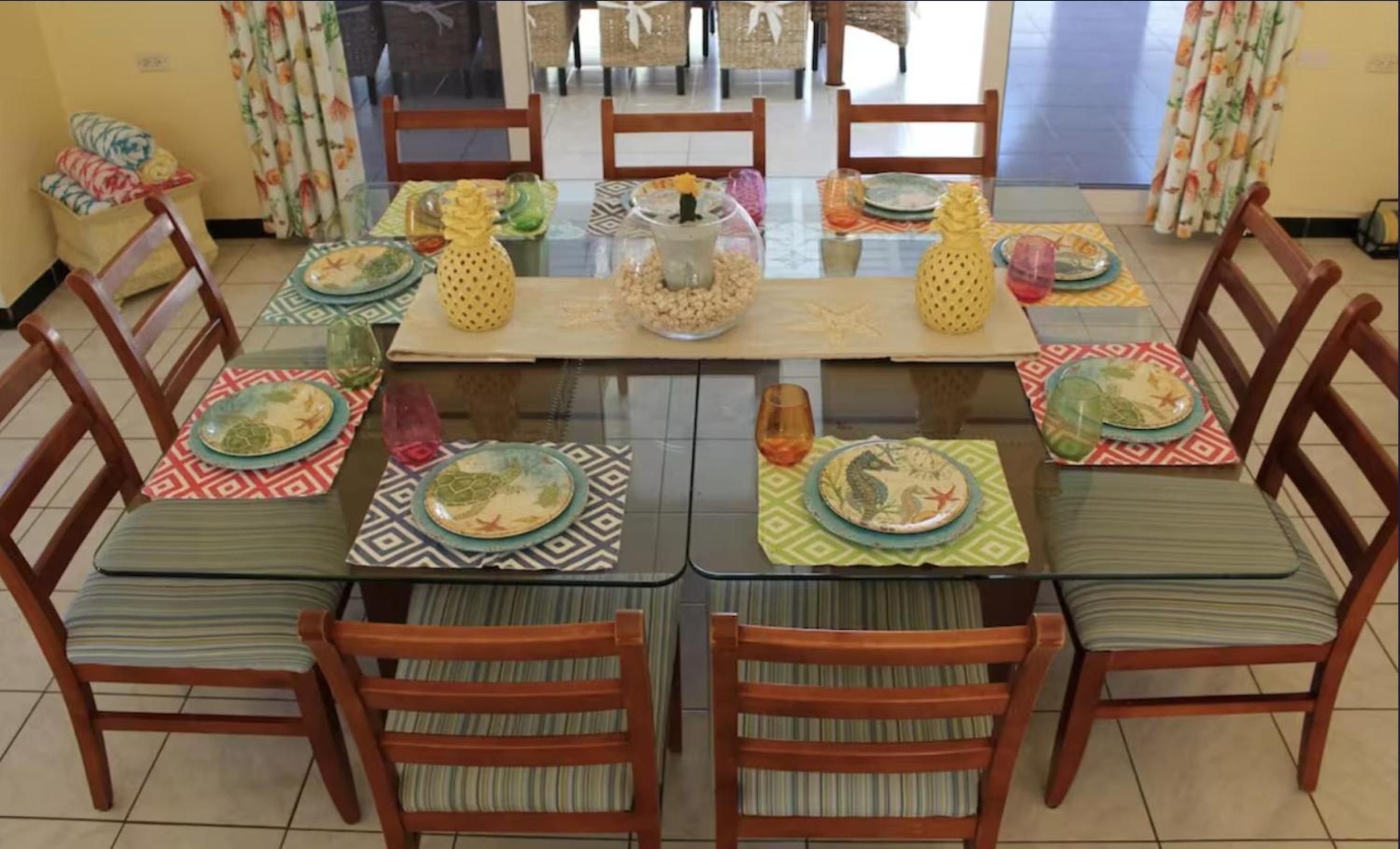 Private Villa with Pool, Close to Beach, Snorkeling! Perfect for Families!