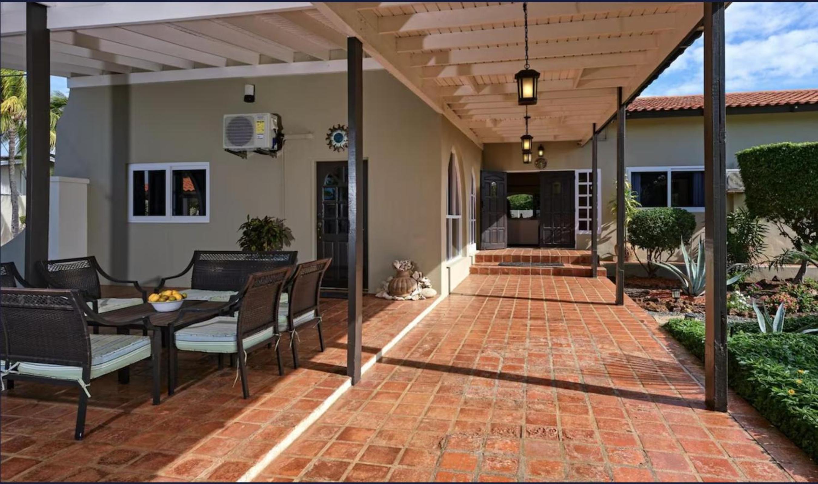 Private Villa with Pool, Close to Beach, Snorkeling! Perfect for Families!
