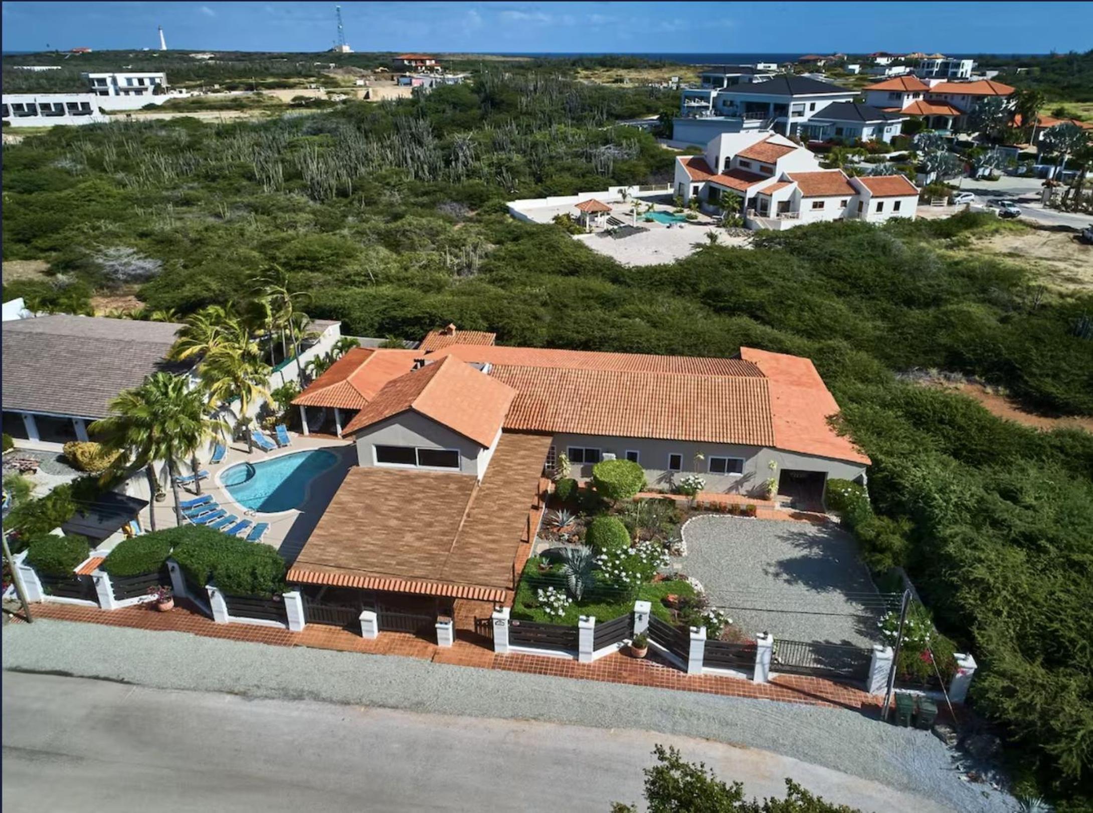 Private Villa with Pool, Close to Beach, Snorkeling! Perfect for Families!