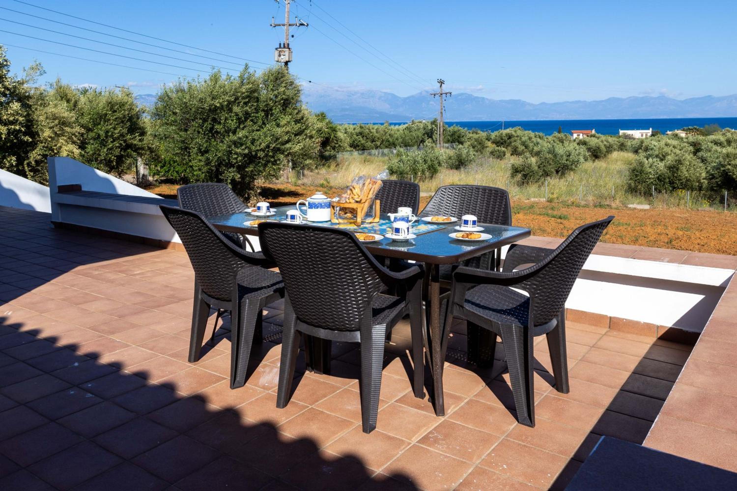 Aipeia Country House