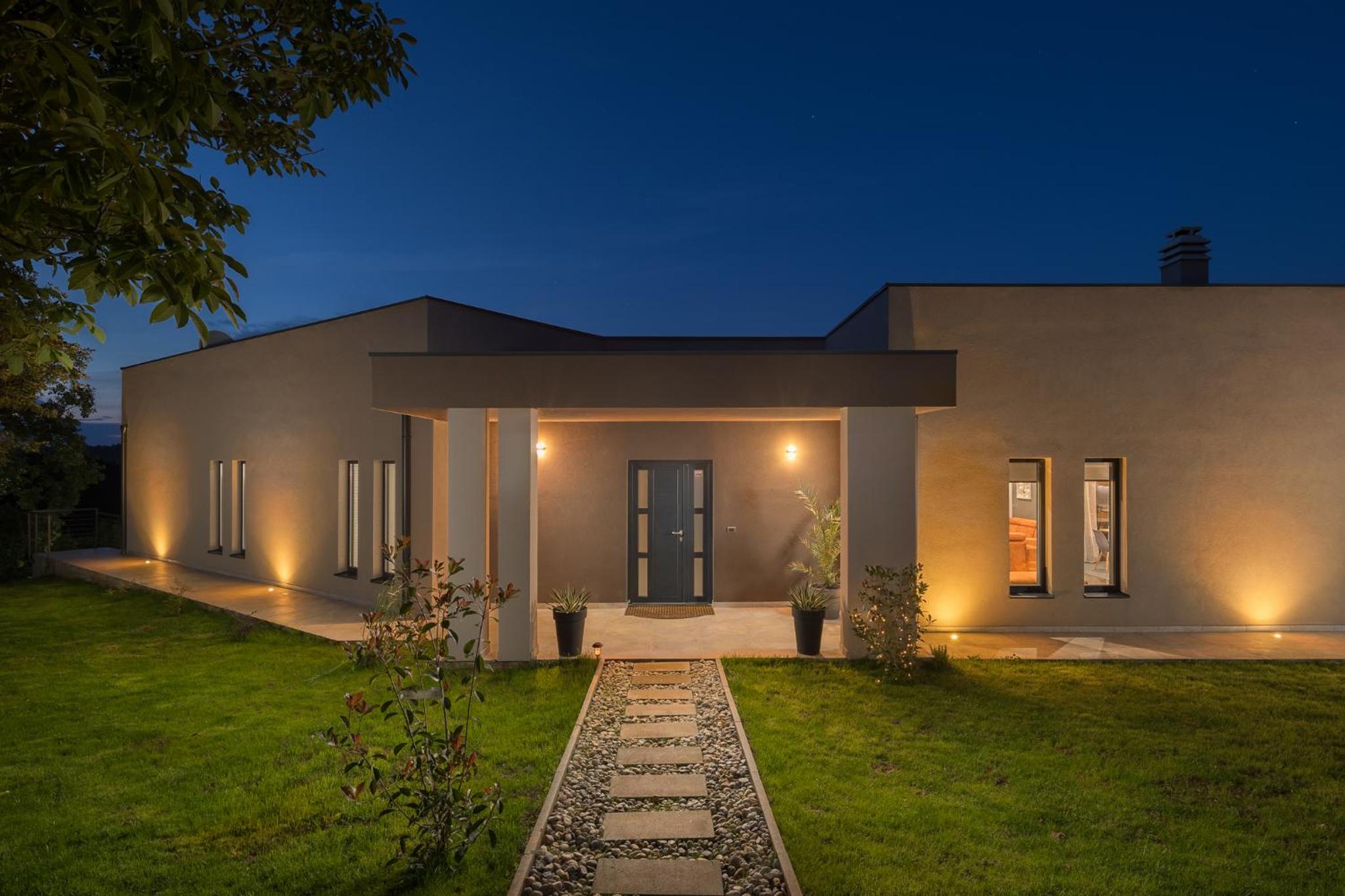 Residence Villa Manuela - Batlug