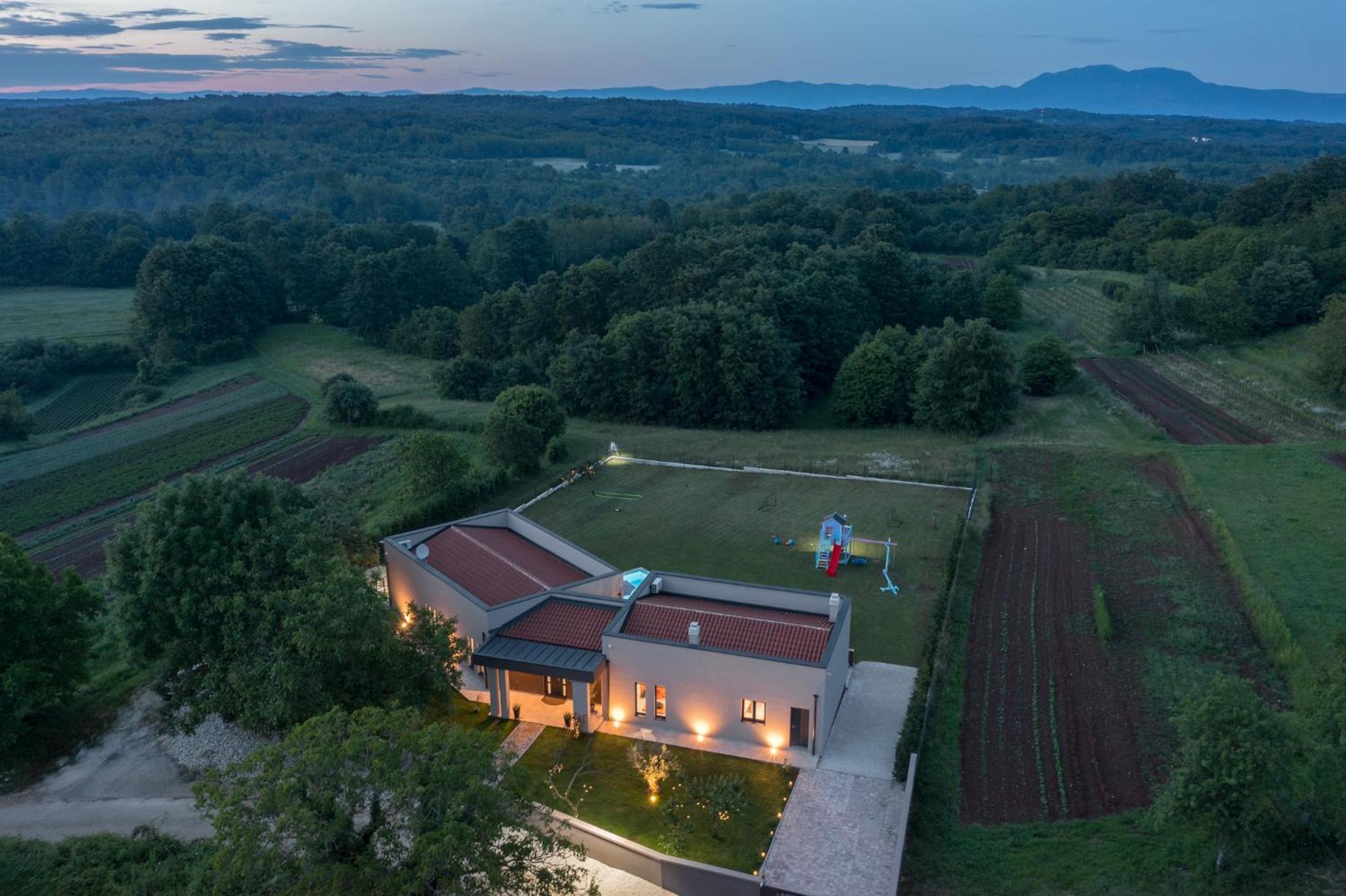 Residence Villa Manuela - Batlug
