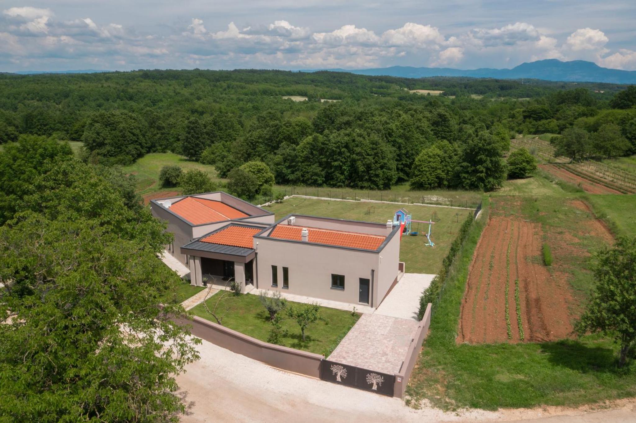 Residence Villa Manuela - Batlug