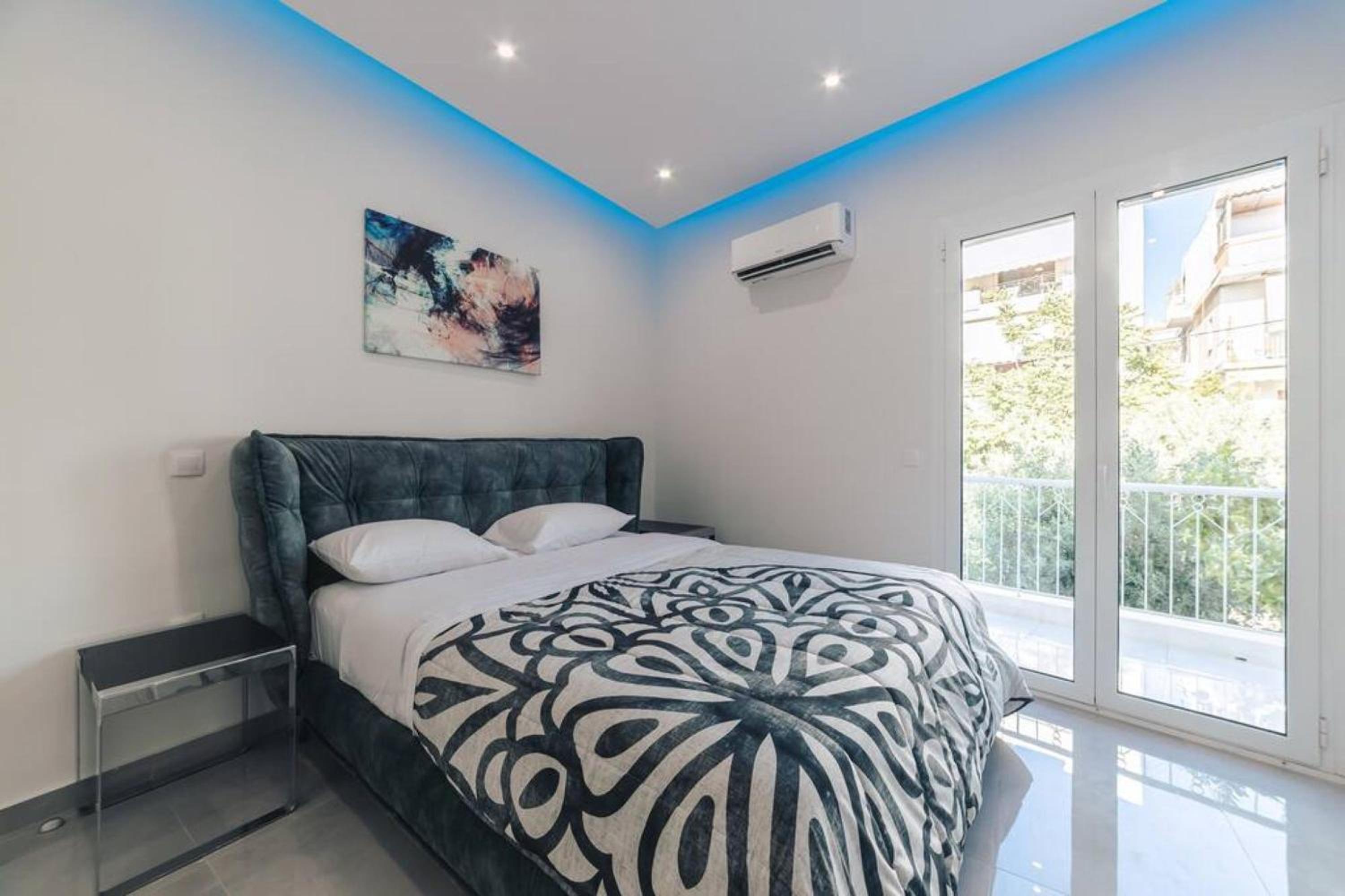 VIP flat Palaio Faliro 2BD