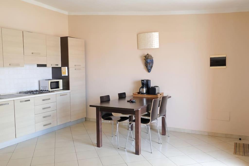 Nagoia's place com varanda, piscina e super wi-fi