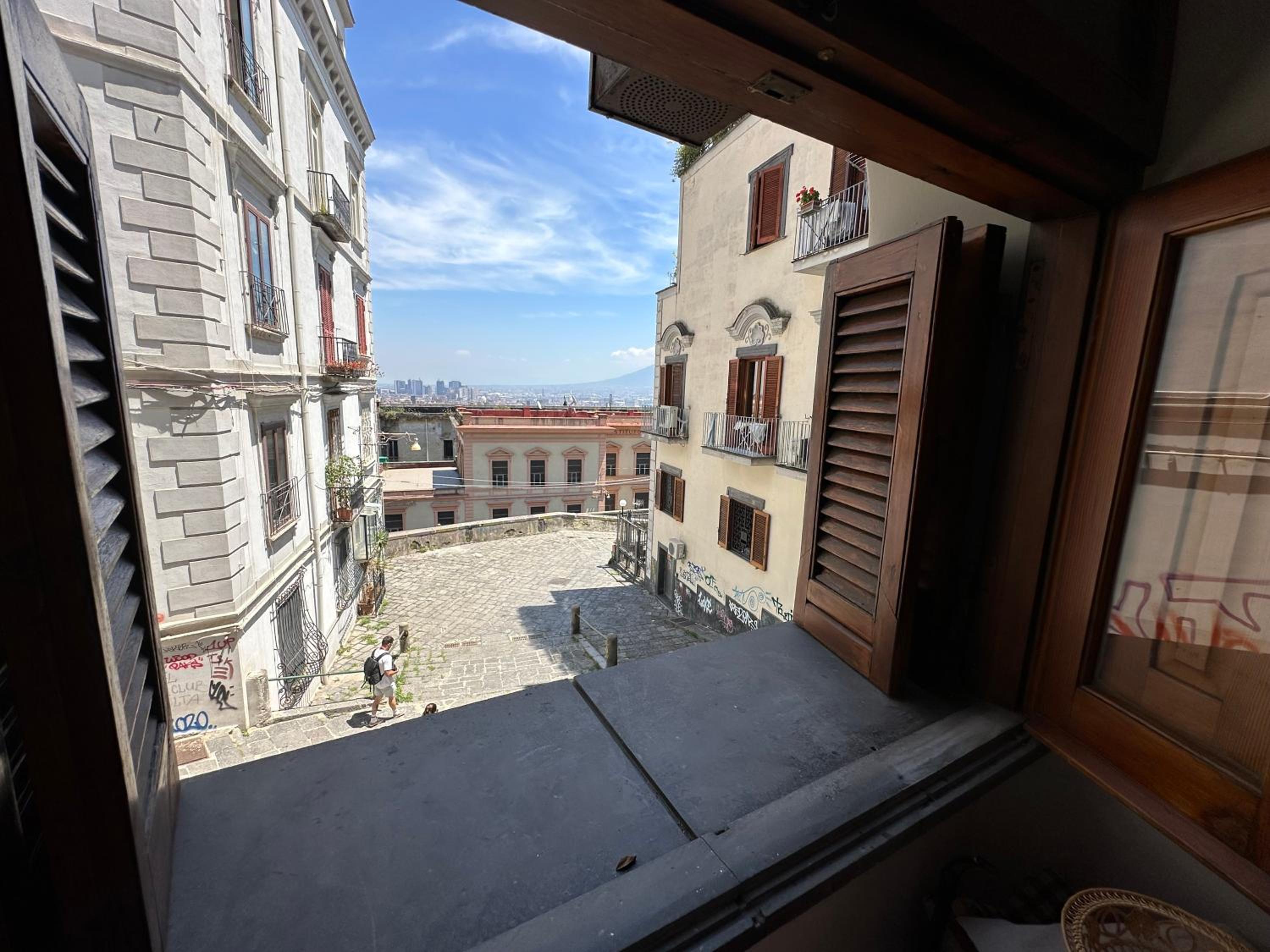 Pedamentina 9 - Naples Vesuvio City View - My Place