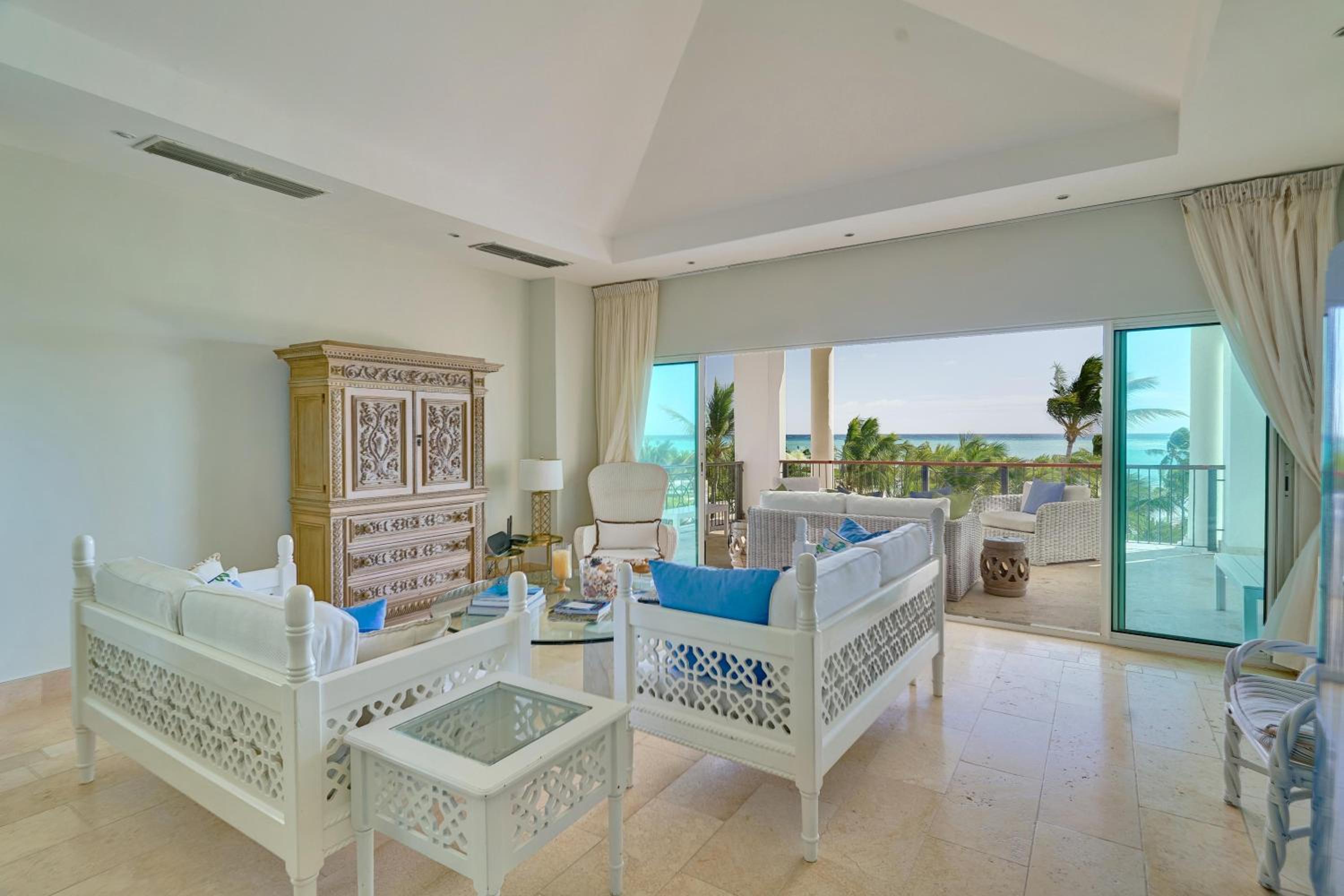 New! Serene Beachfront Condo At Cap Cana view 5