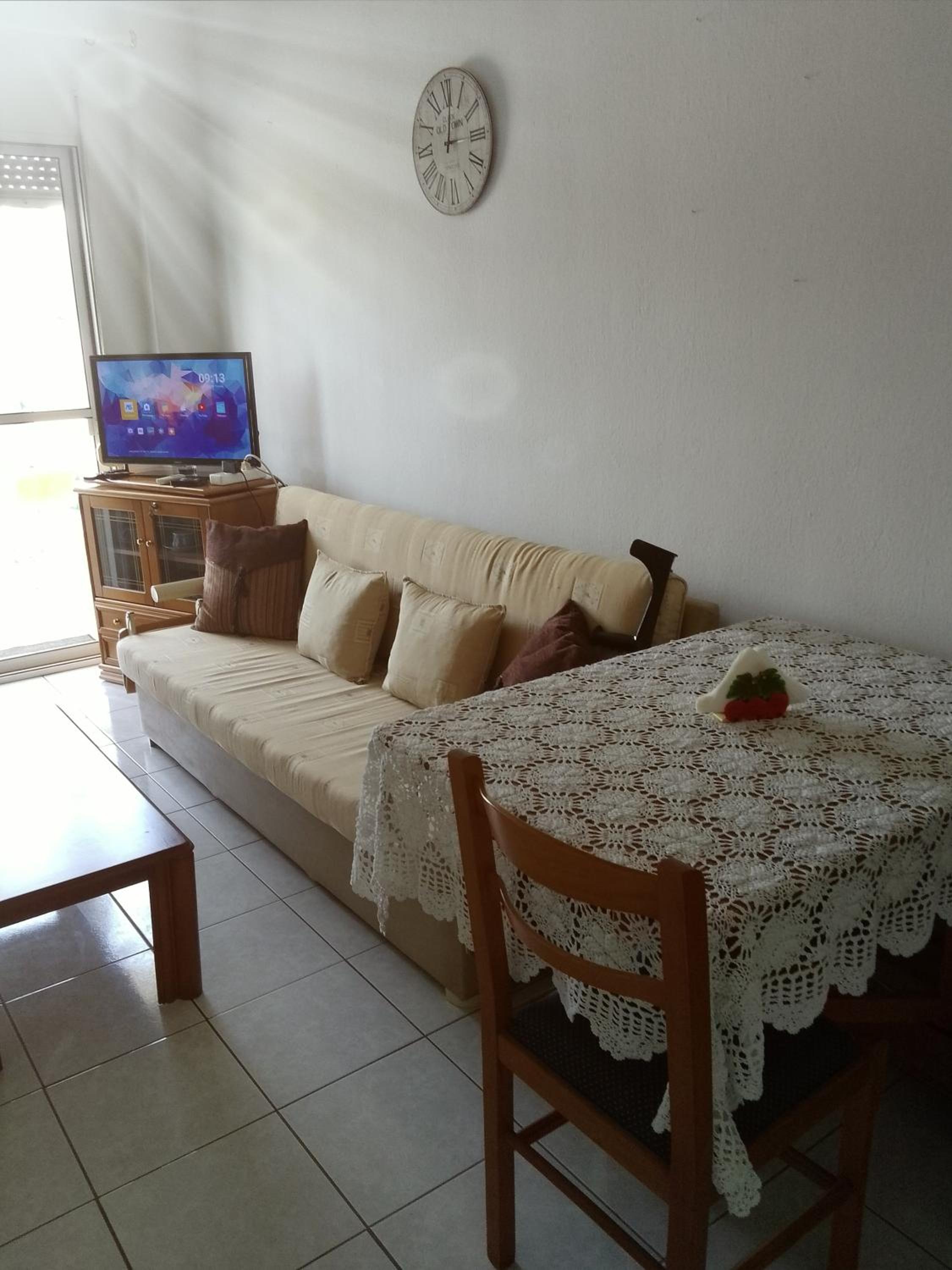 Delasera House