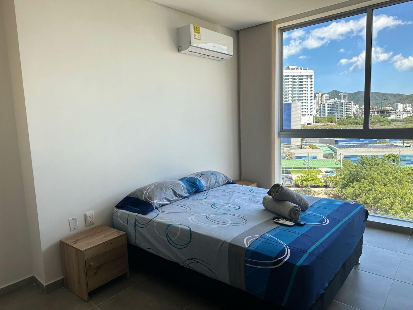 Encantador Apartamento Salguero Suites