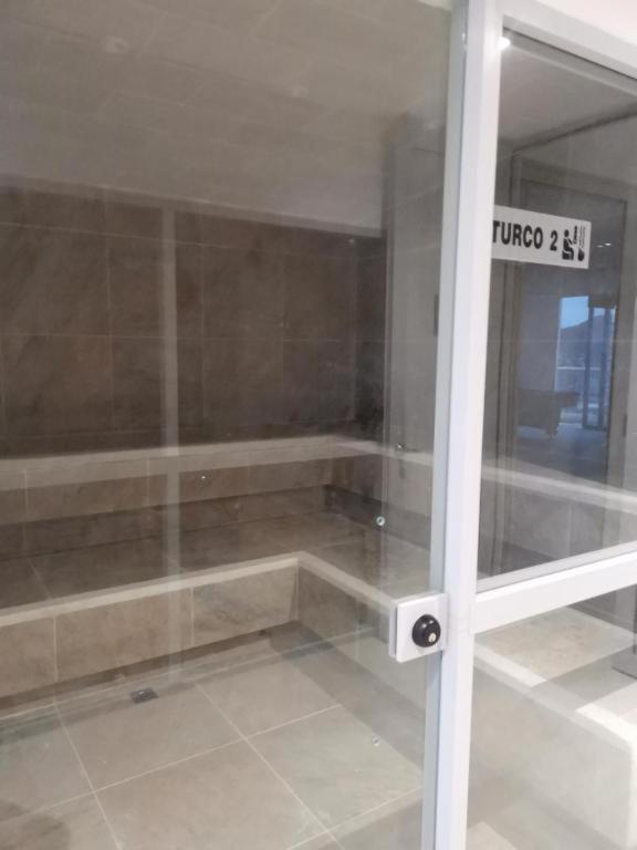 Encantador Apartamento Salguero Suites