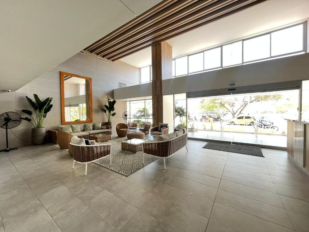 Encantador Apartamento Salguero Suites