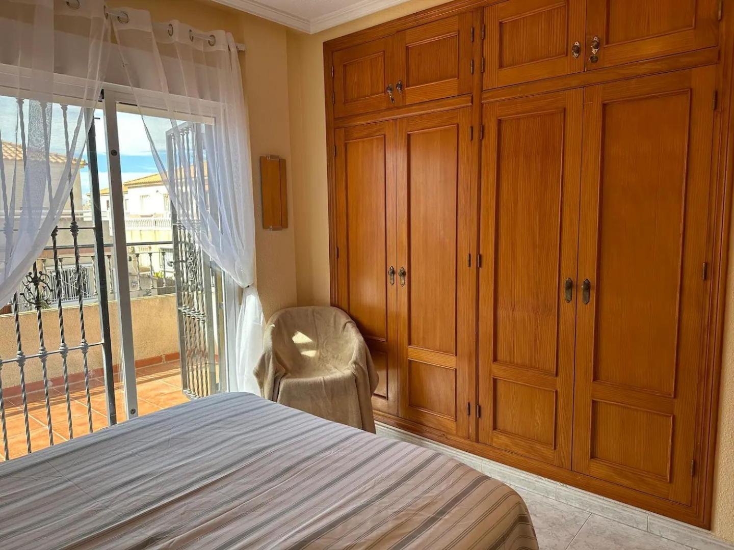 House with rooftop terrace in Cabo Roig
