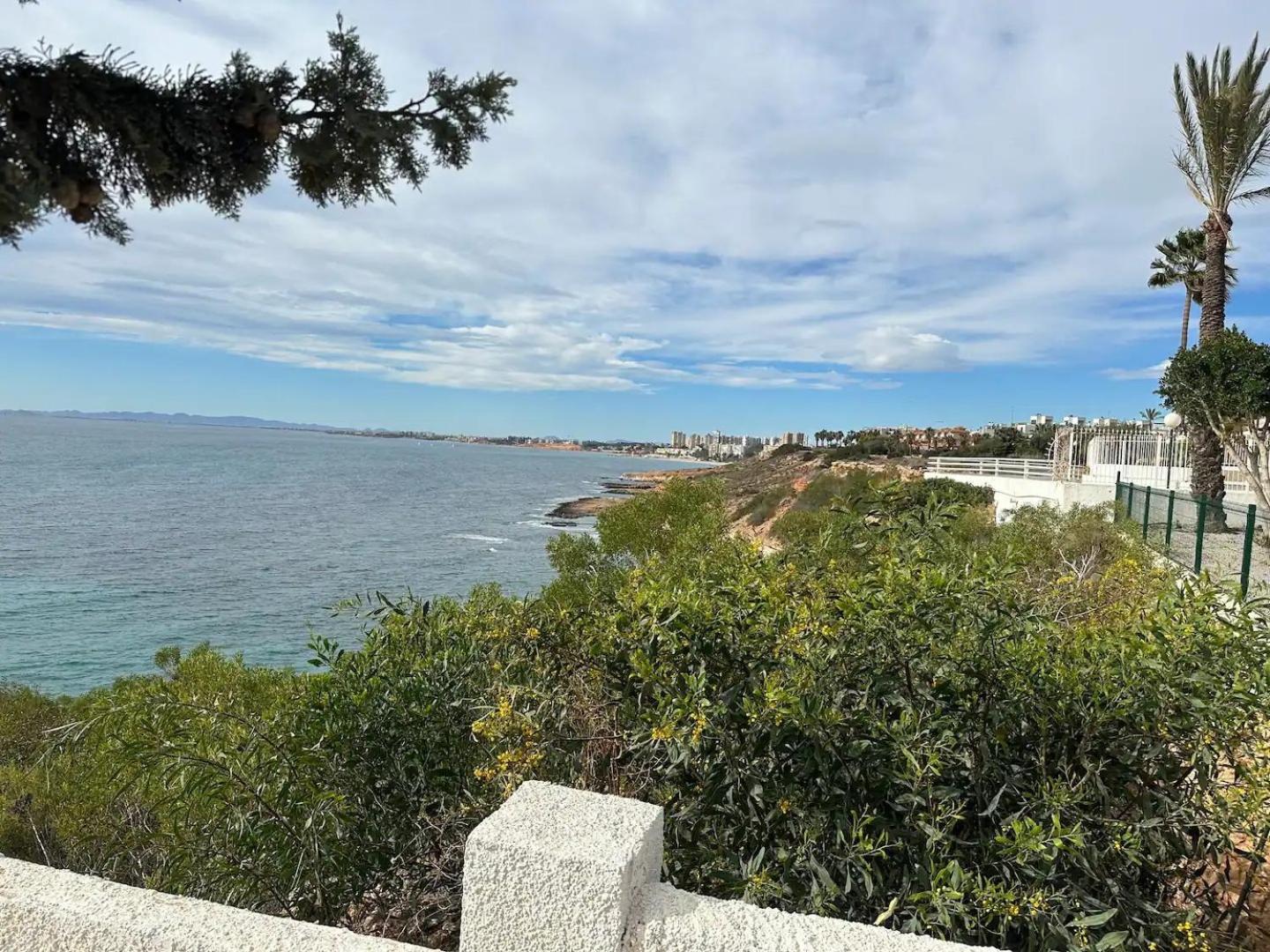 House with rooftop terrace in Cabo Roig
