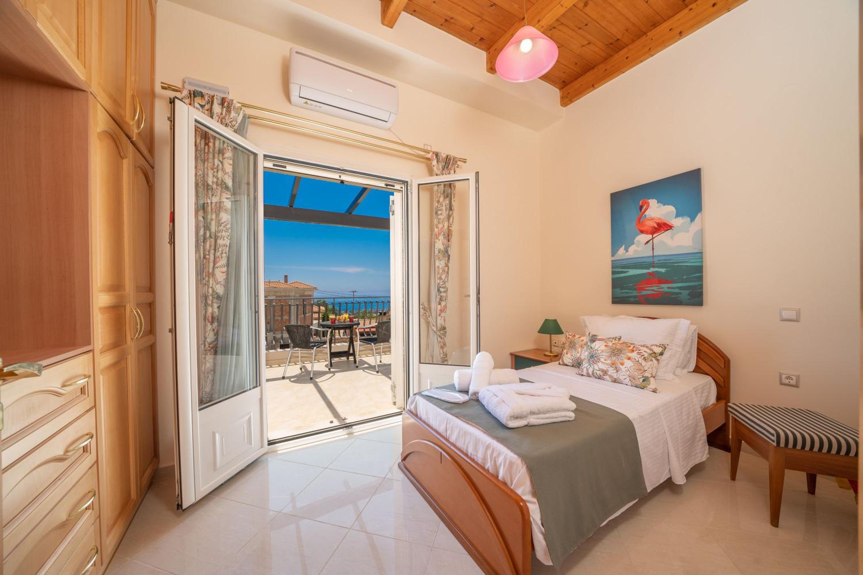Luxury Villa Irene Metaxata