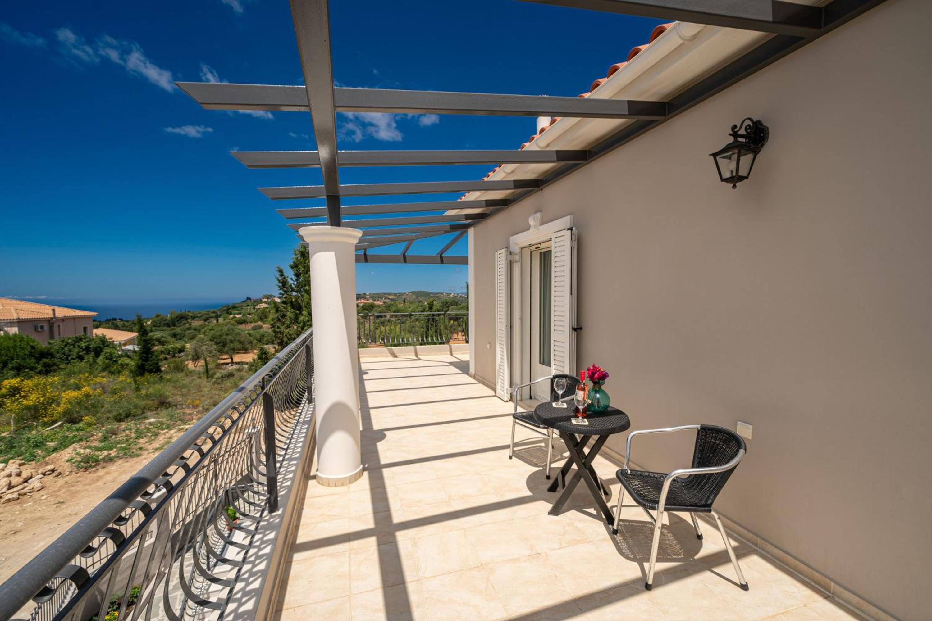 Luxury Villa Irene Metaxata