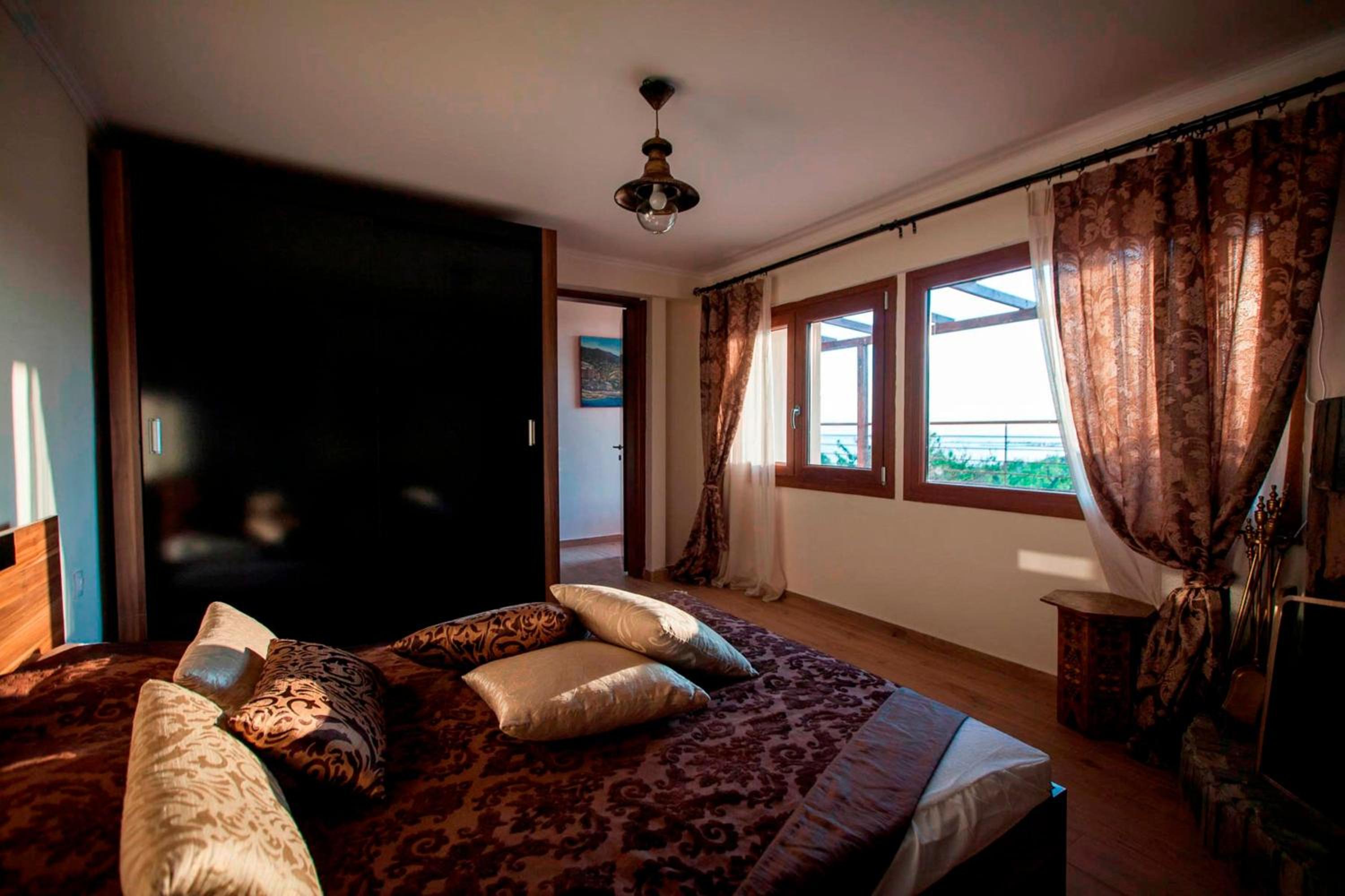 Villa Royal with Sea View view 2