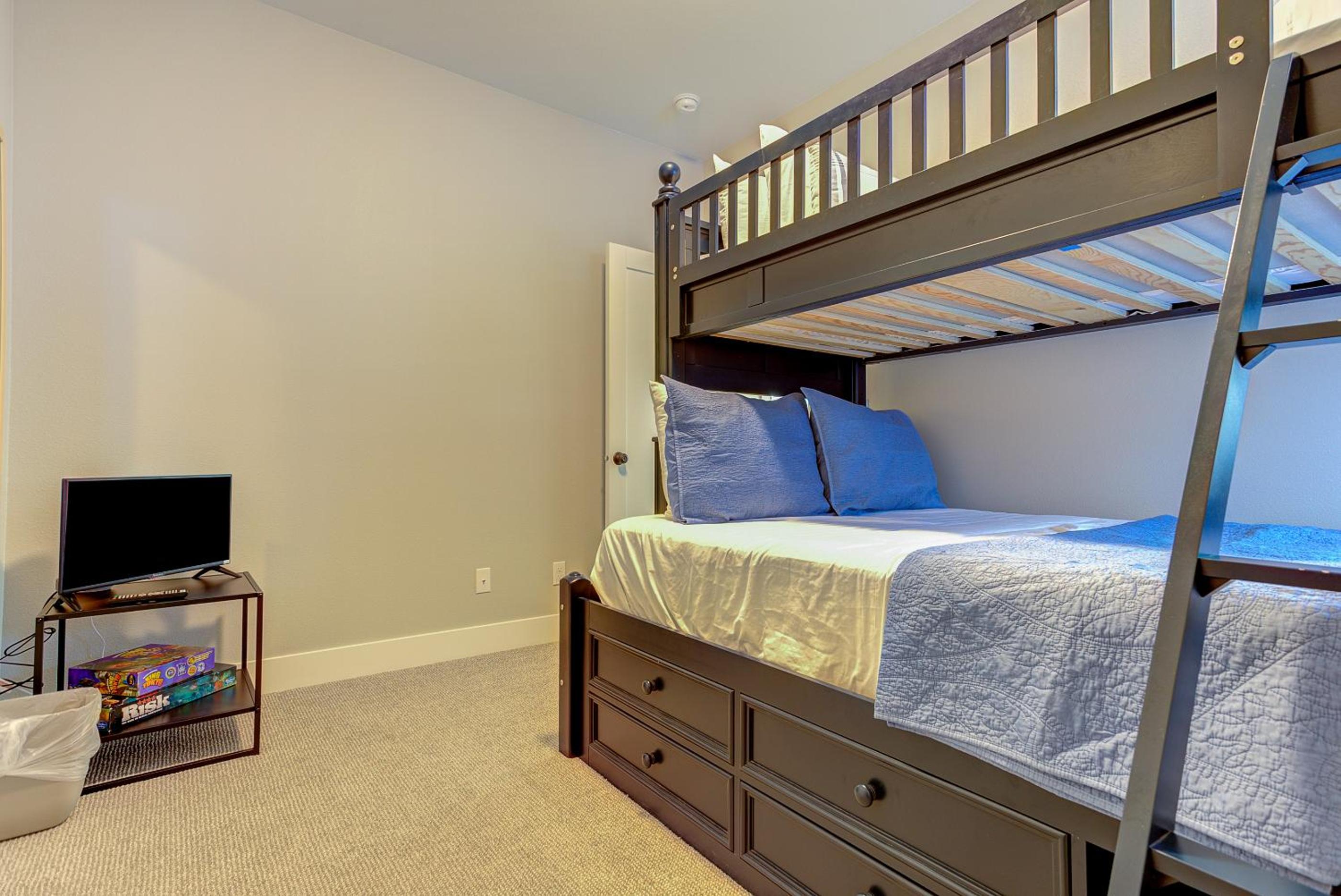 Sea Breeze by Seabrook Hospitality view 5