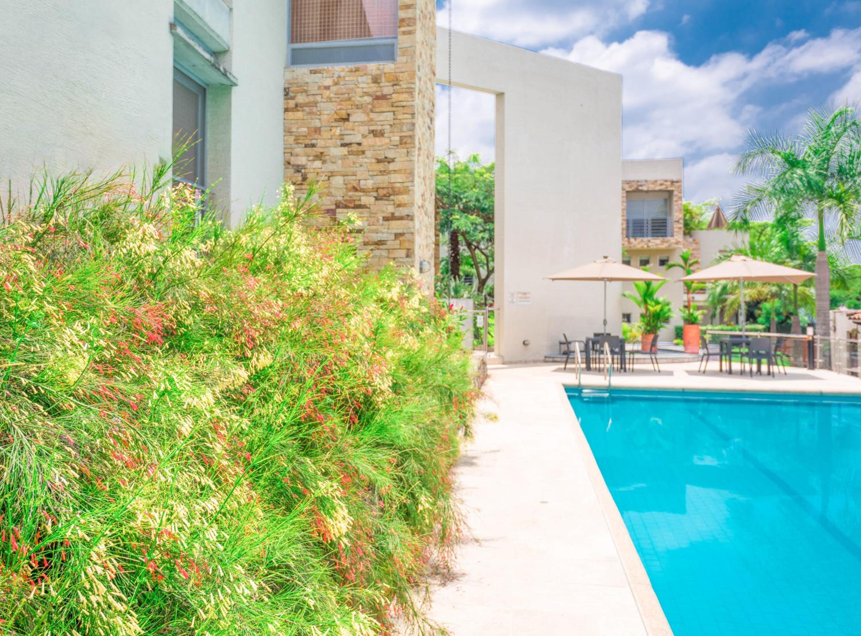 Habita Suites