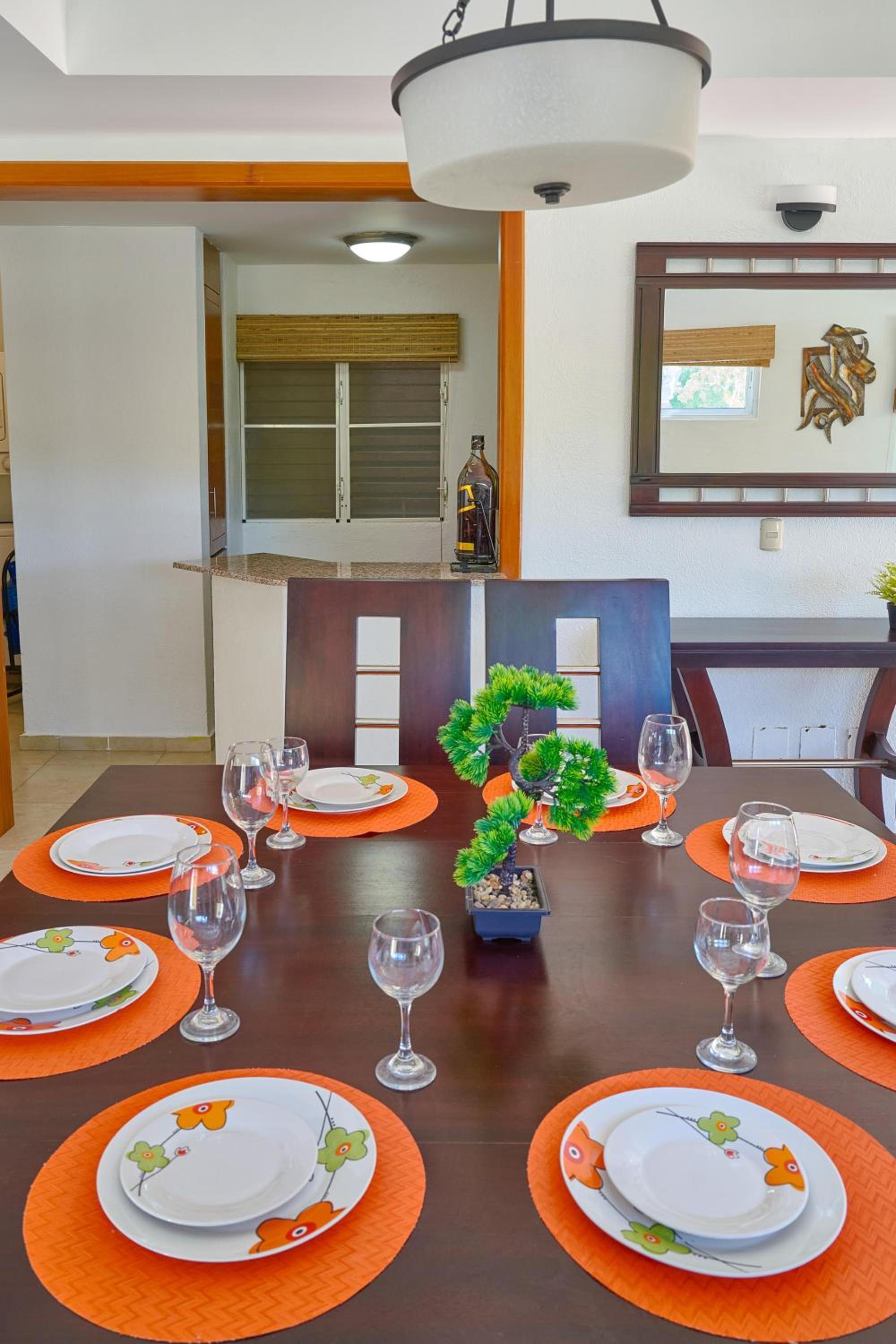Comfy Spacious Villa W- Pool, Jacuzzi, Bbq view 5