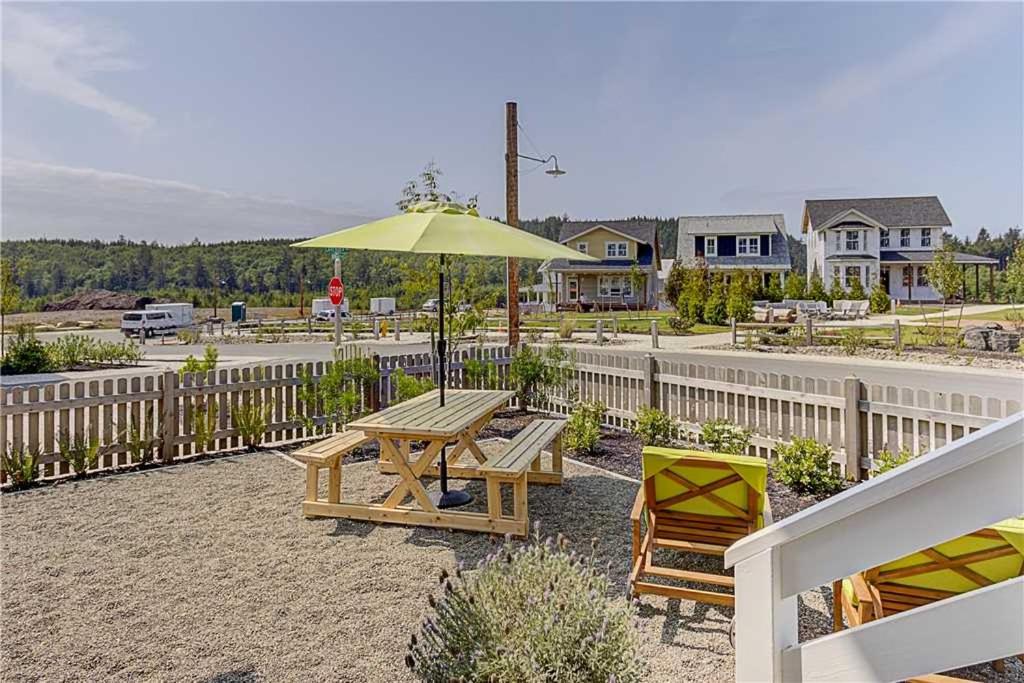 The Hitching Post by Seabrook Hospitality view 3