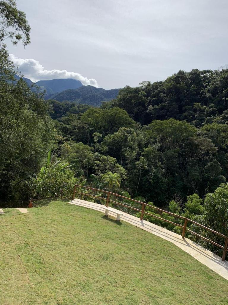 Sana - Chácara Canto do Tiê - 15 hospedes
