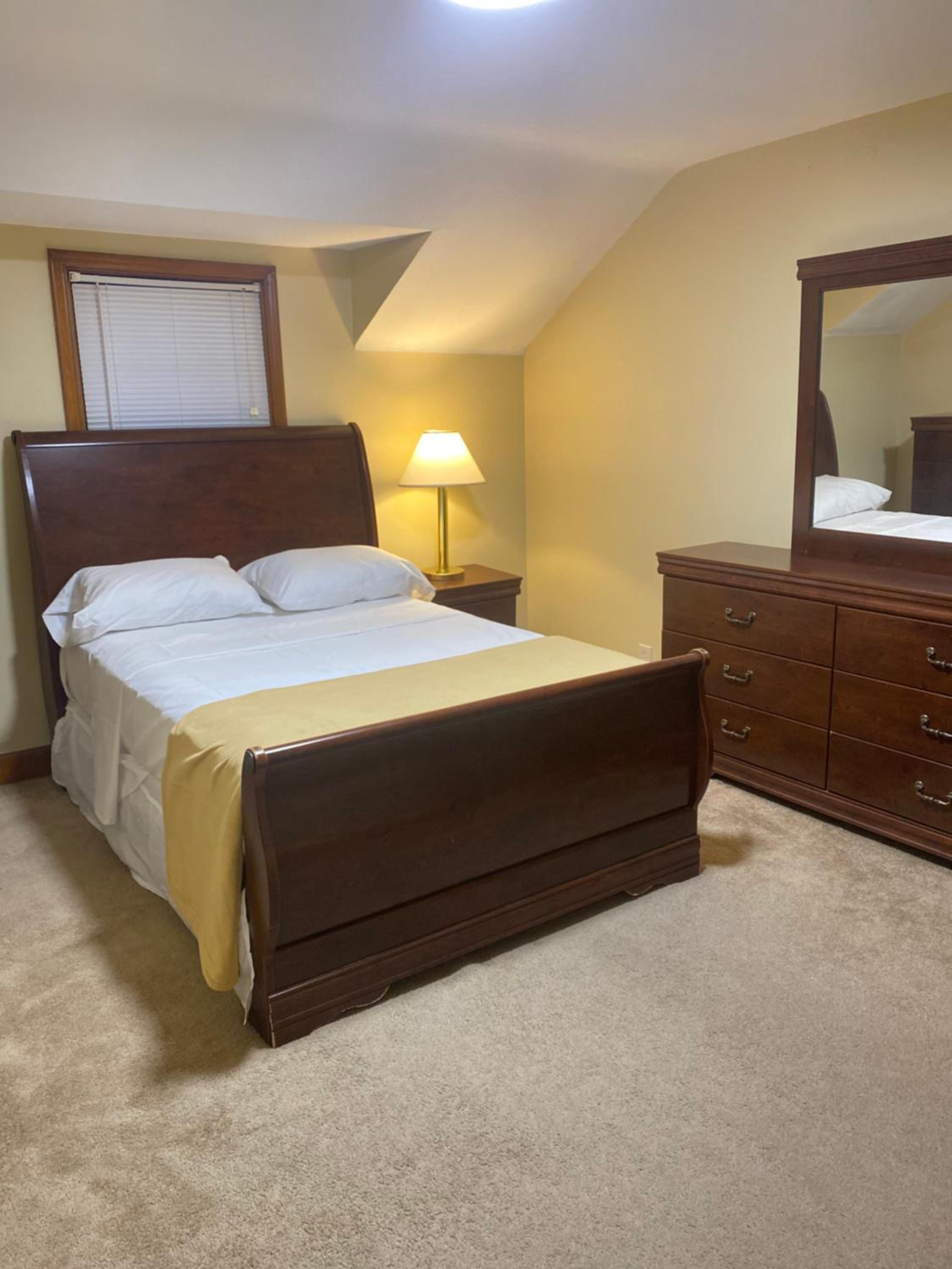 Modern Guest view 4