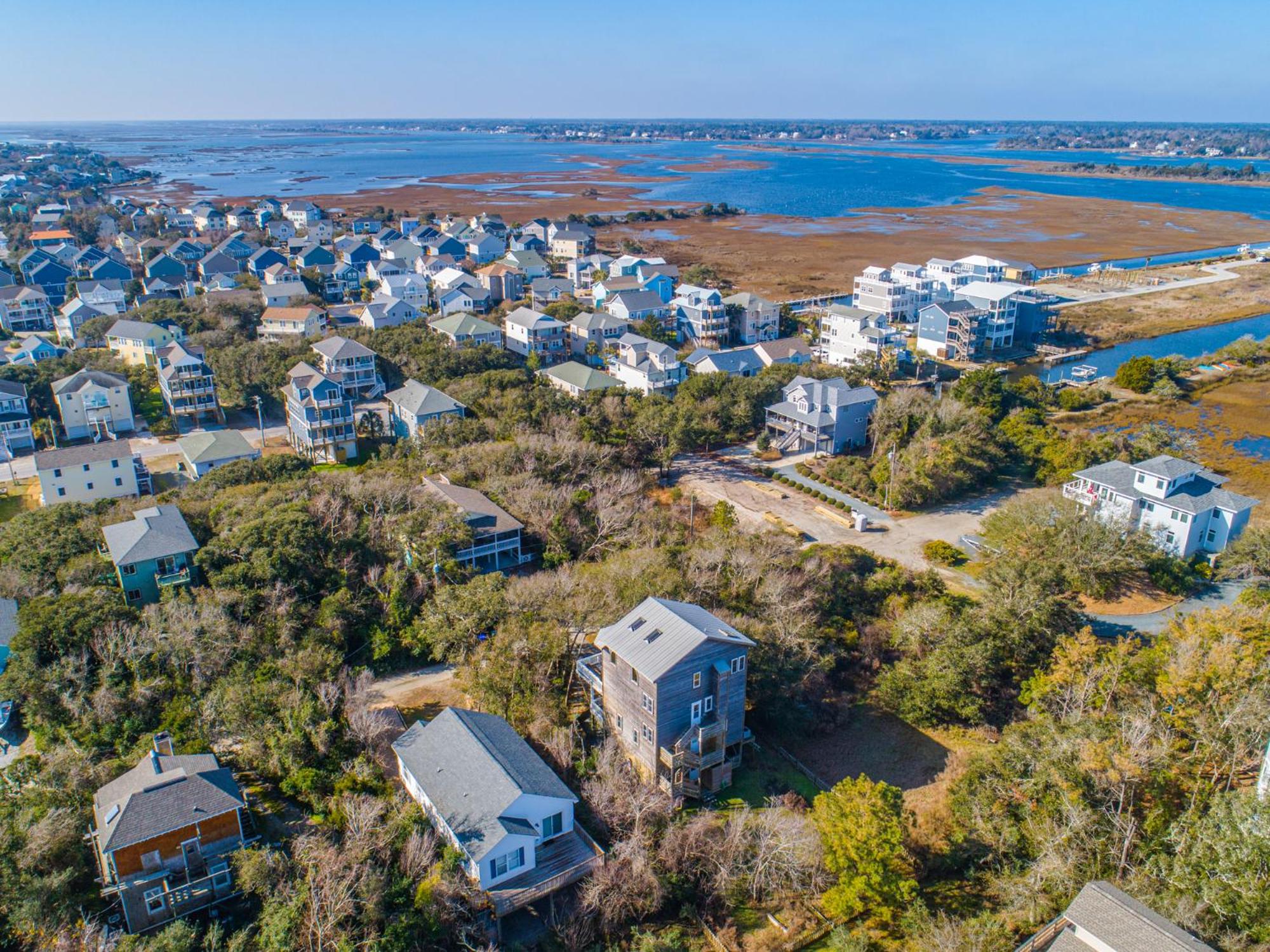 Topsail Treehouse