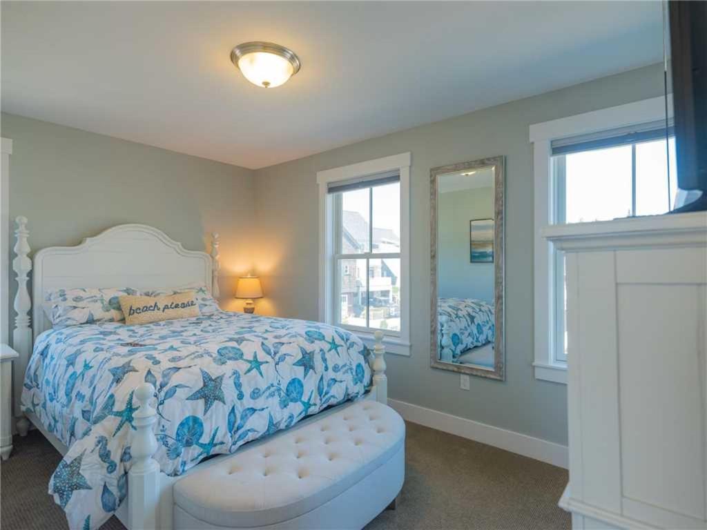 Seaglass Cottage by Seabrook Hospitality