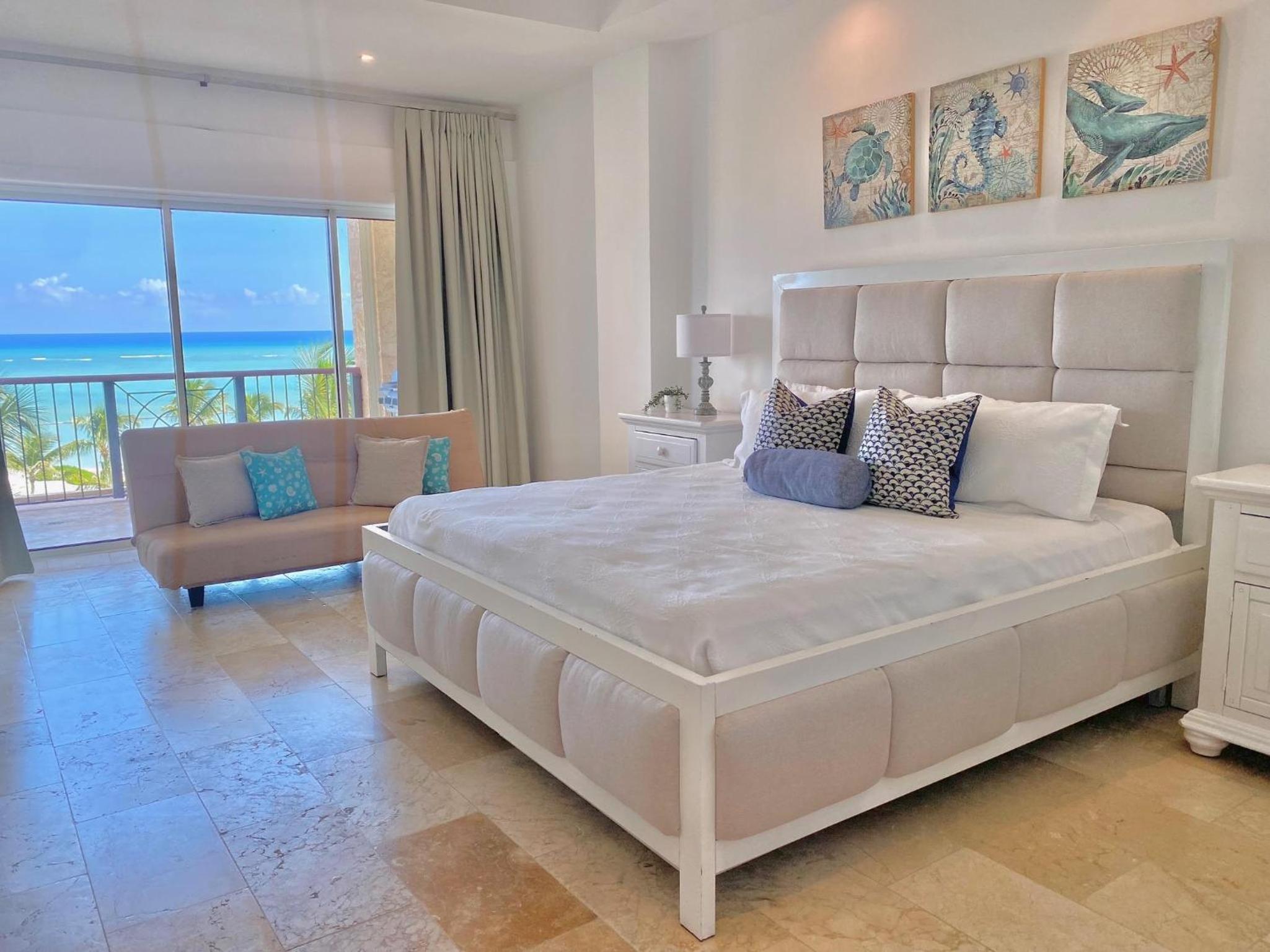 Beautiful Beachfront Penthouse At Cap Cana