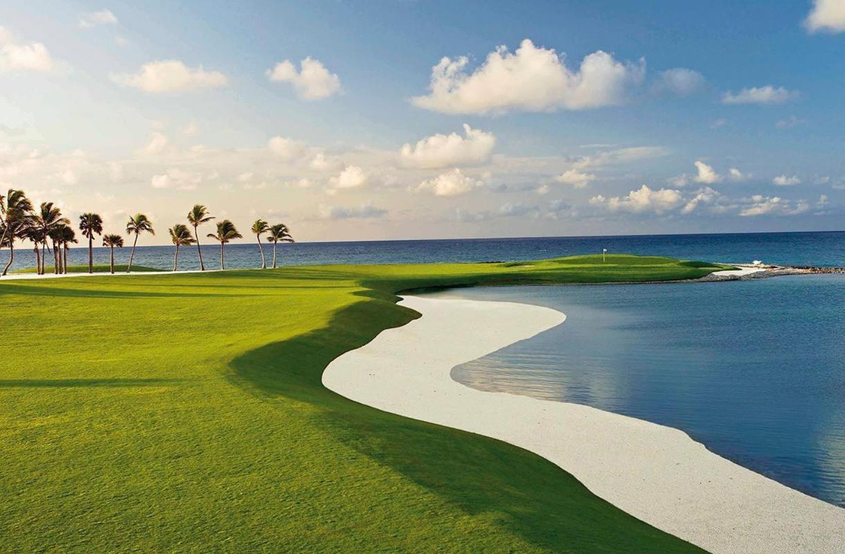 Beautiful Beachfront Penthouse At Cap Cana