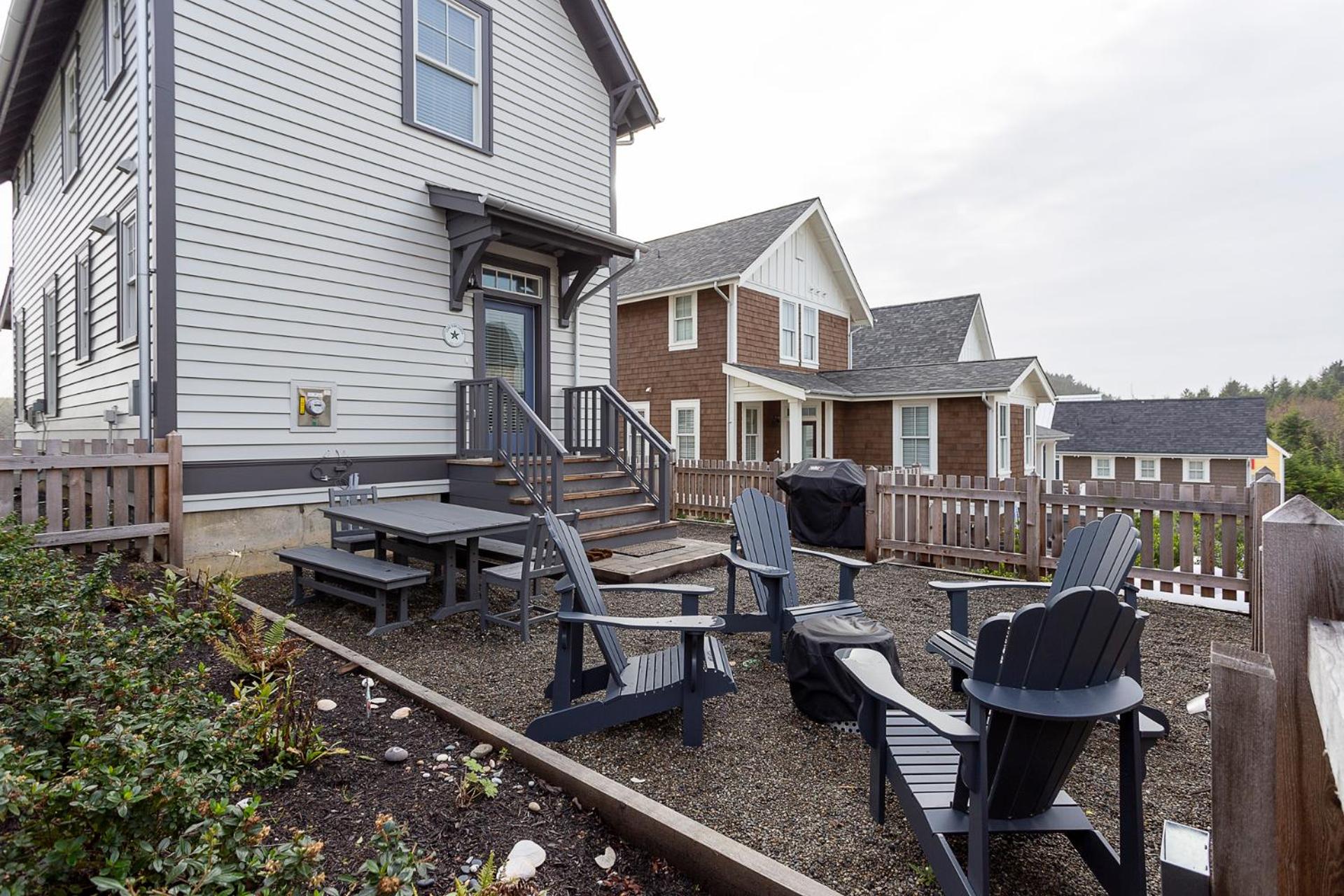 Tide & Seak by Seabrook Hospitality view 2