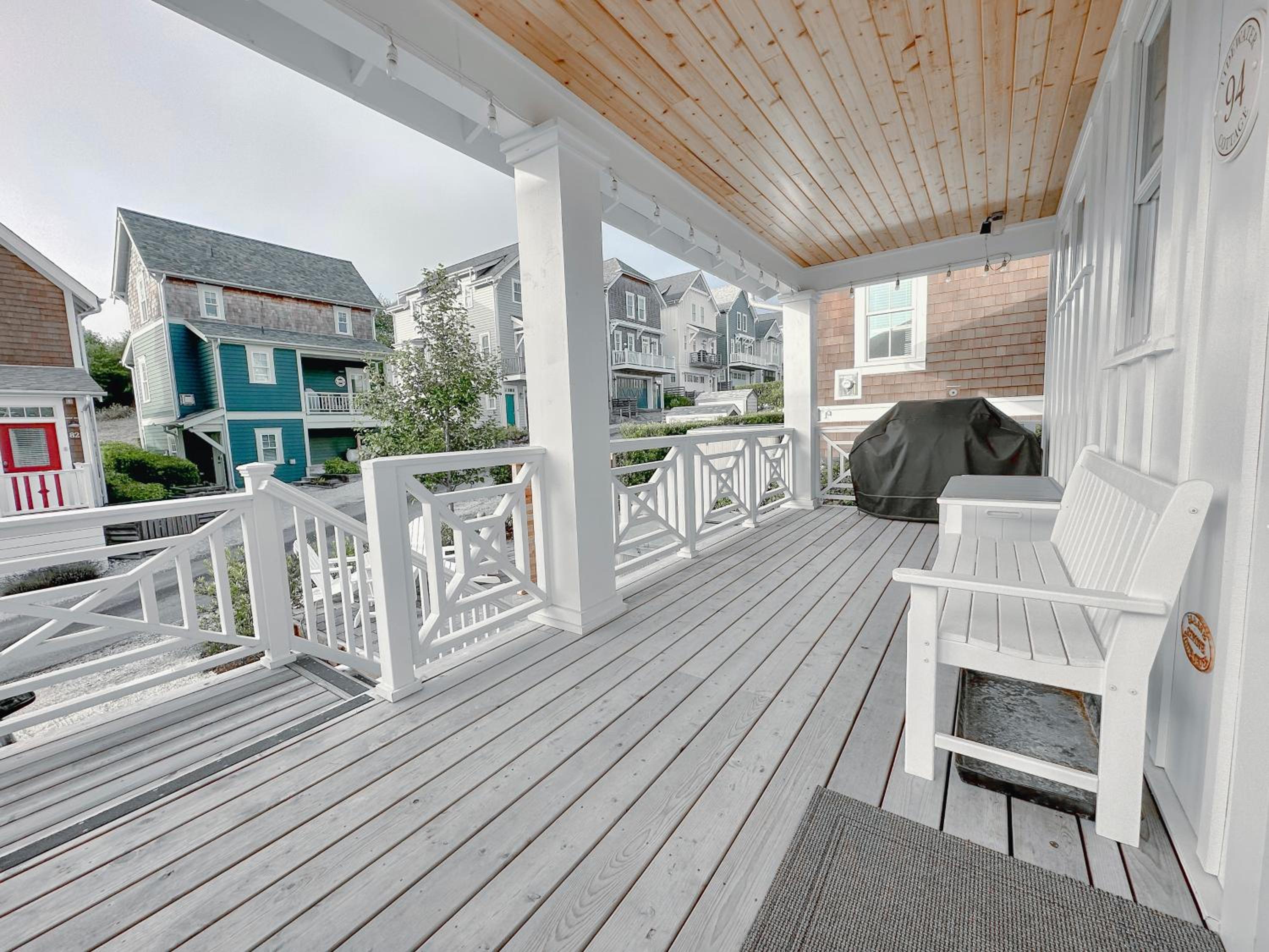 Tidewater Cottage by Seabrook Hospitality