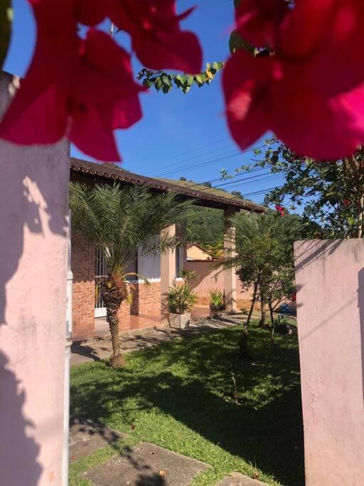 Casa em condomínio Angra