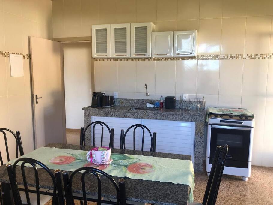 Casa em condomínio Angra