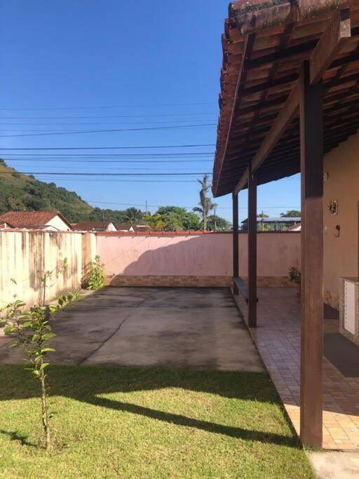 Casa em condomínio Angra