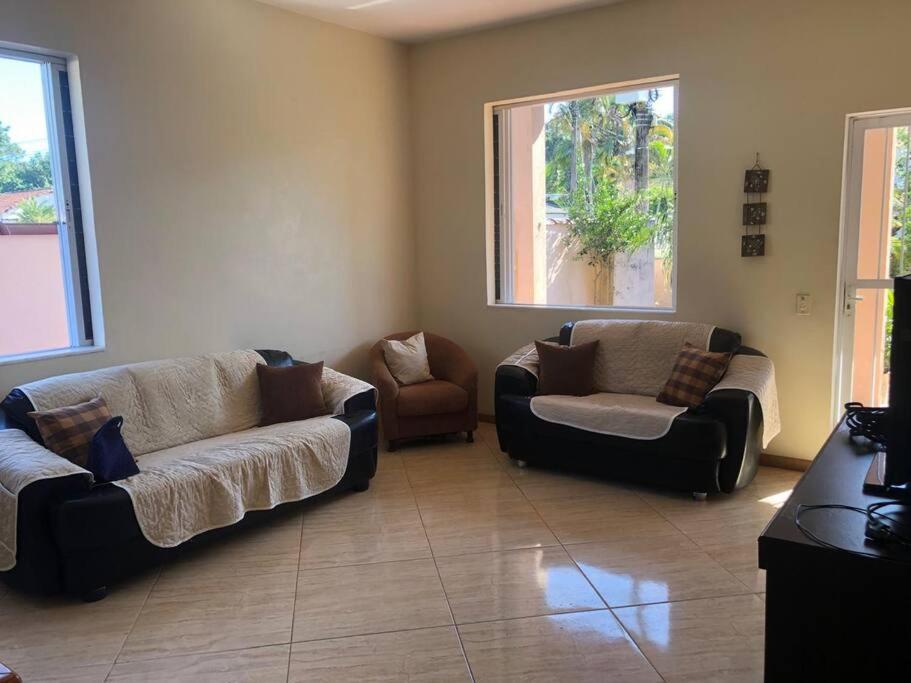 Casa em condomínio Angra