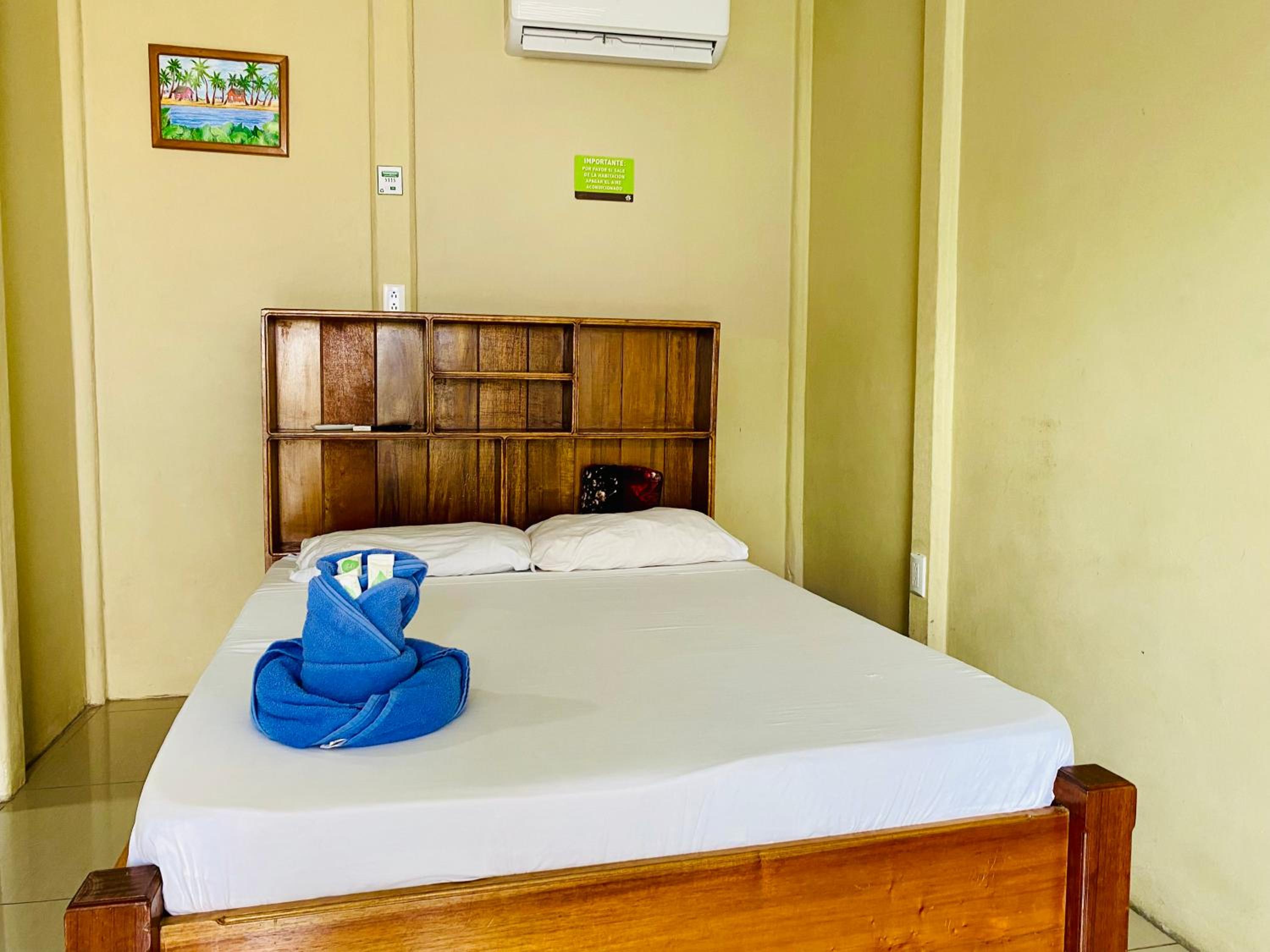 Cabinas Arenal Home