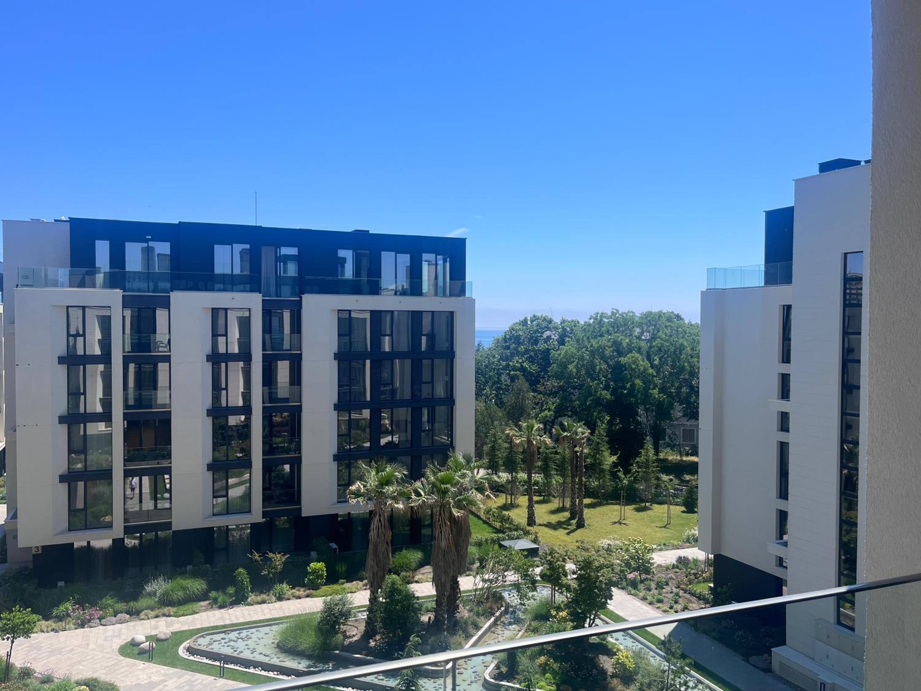 EXCLUSIVE St Constantine Suites