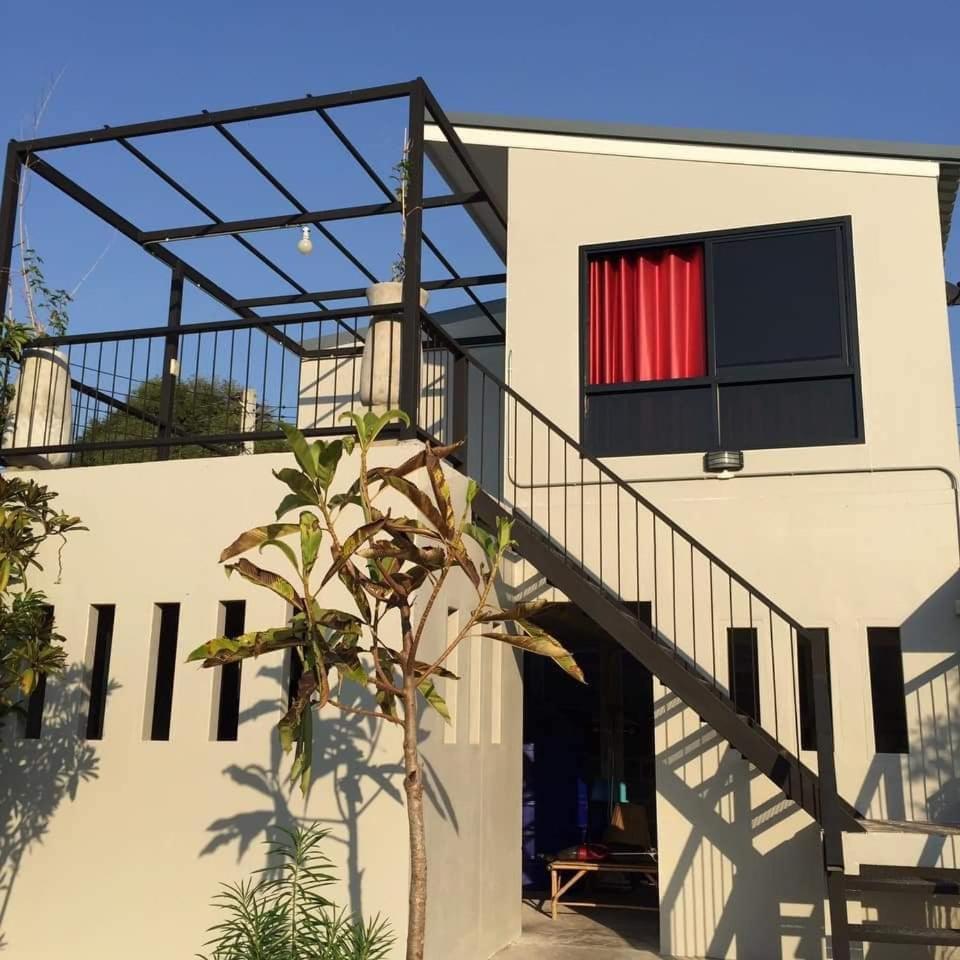 Patoey House