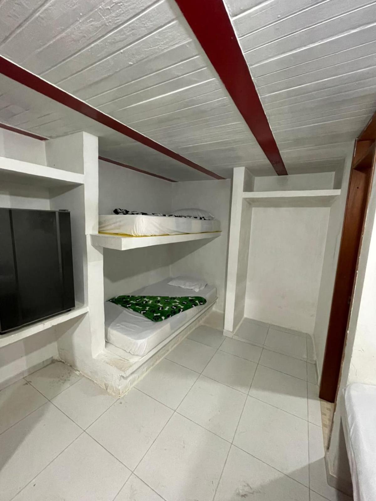Eco Hostal La Batea De Los Colibries