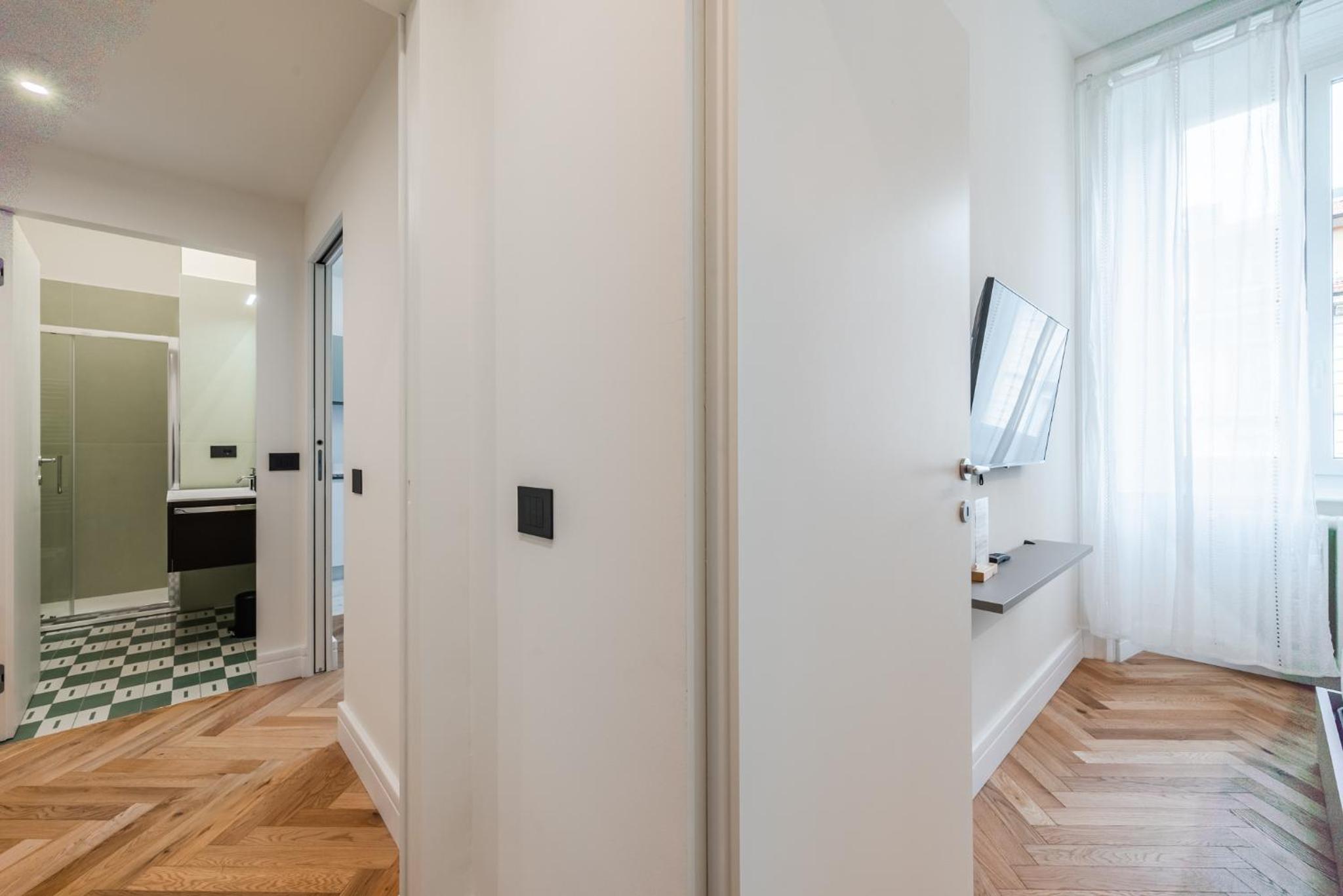 Spacious Apartment in Central Milan Next to Metro