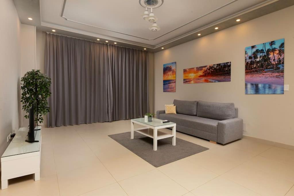 Cozy 1BR Apartment - Hyde Park view 5