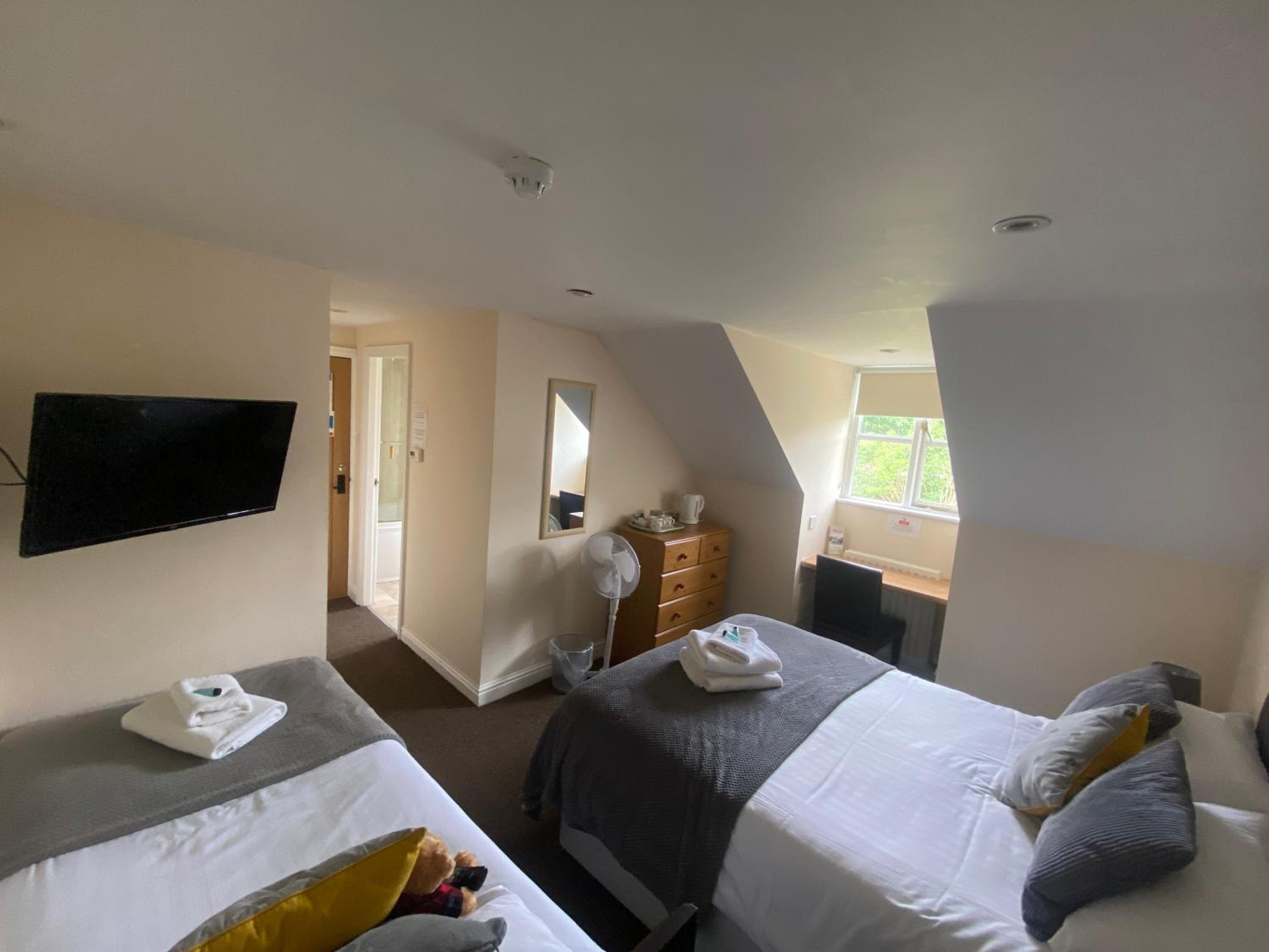 Parkside Guest House