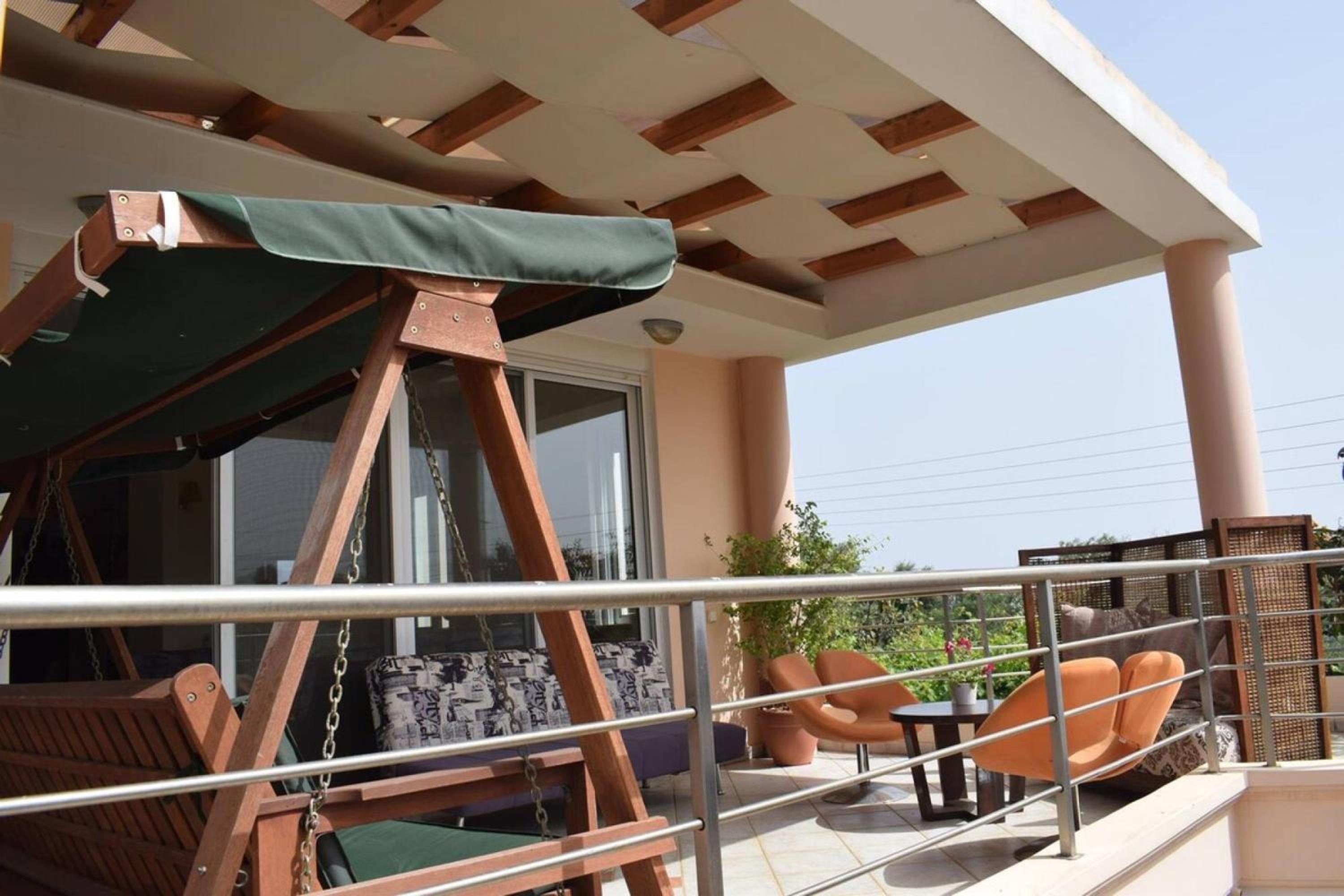 ILIAS VILLA IN CHANIA