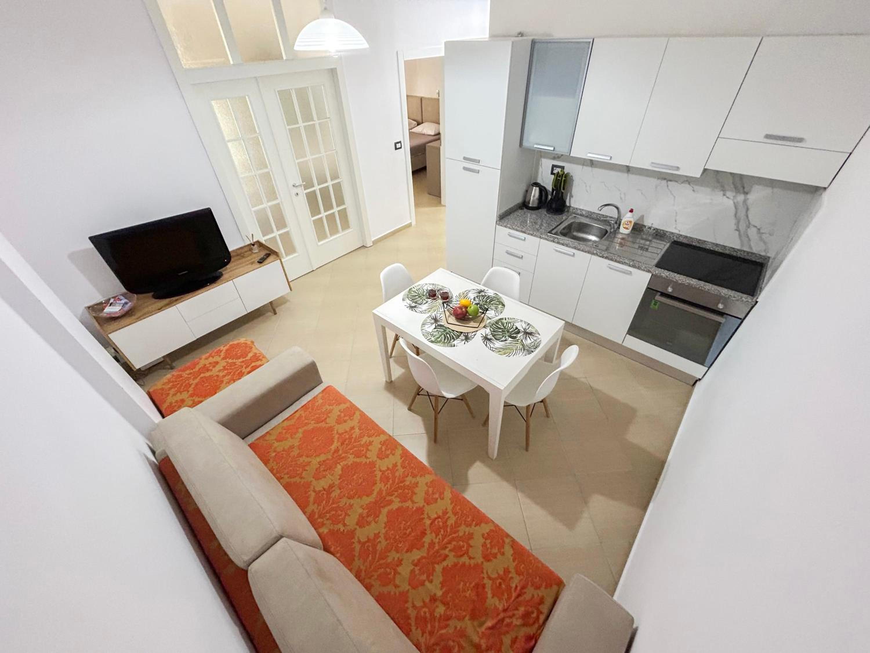 Two bedrooms, Top Location 972