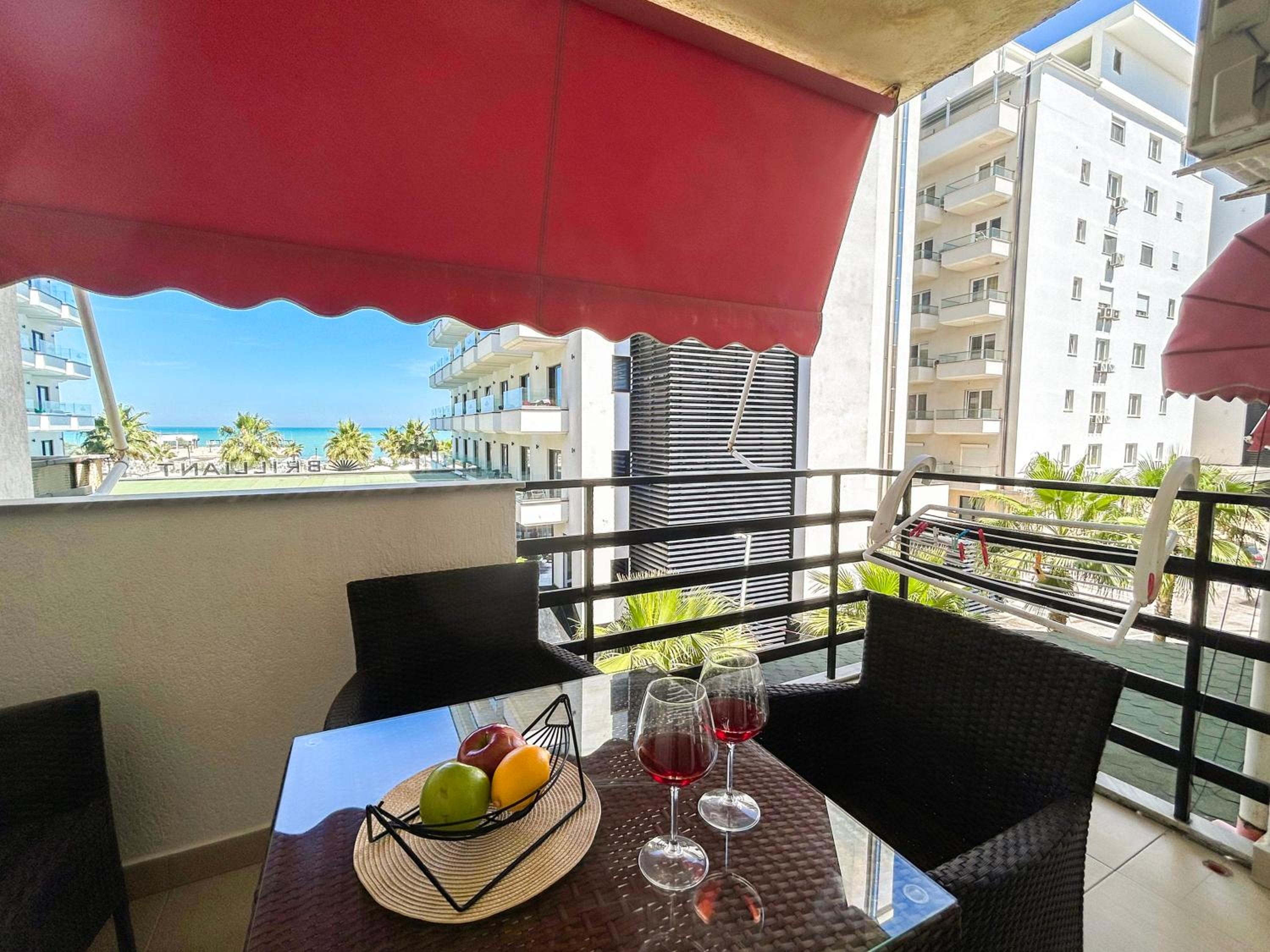 Two bedrooms, Top Location 972