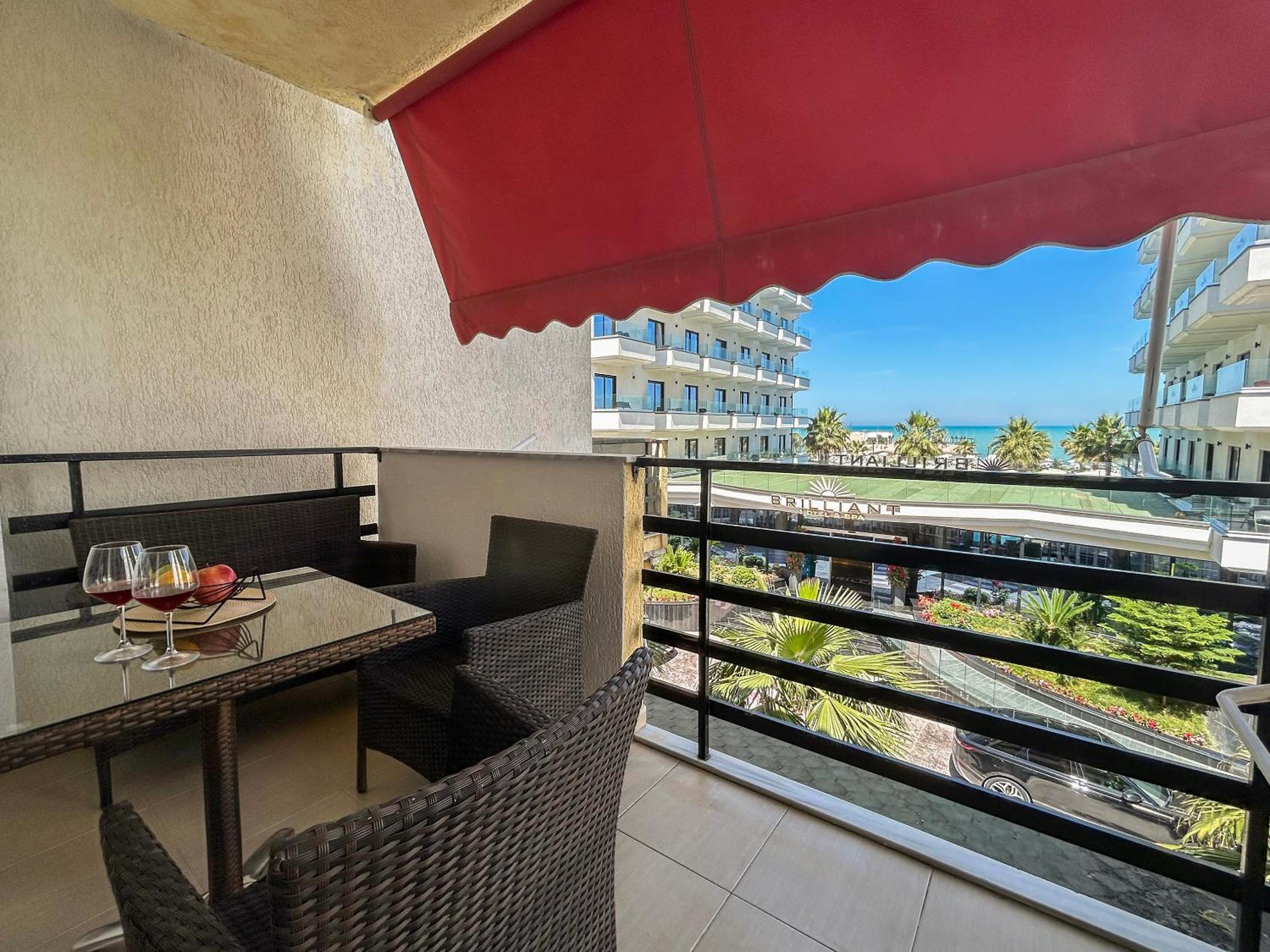 Two bedrooms, Top Location 972