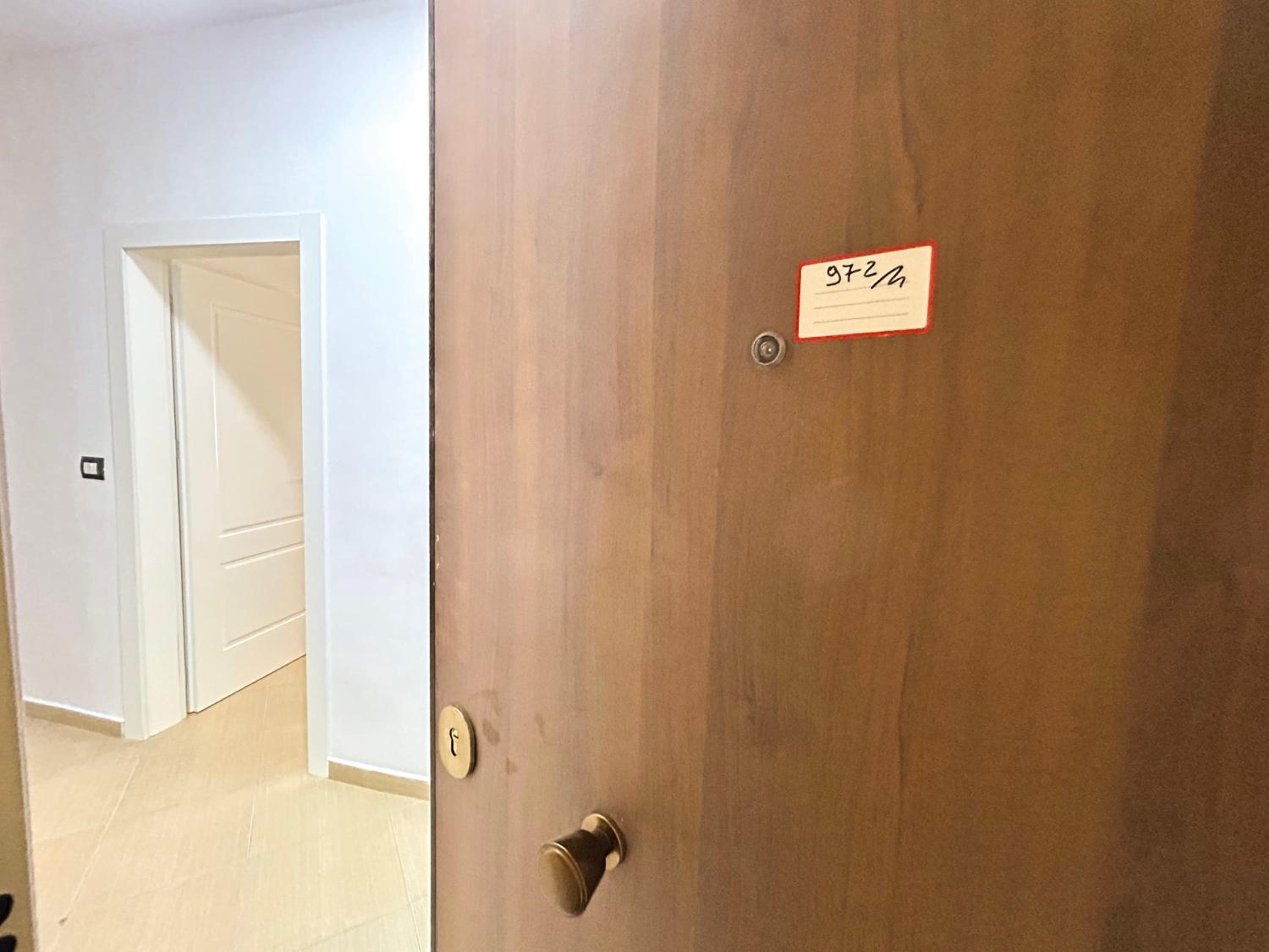 Two bedrooms, Top Location 972